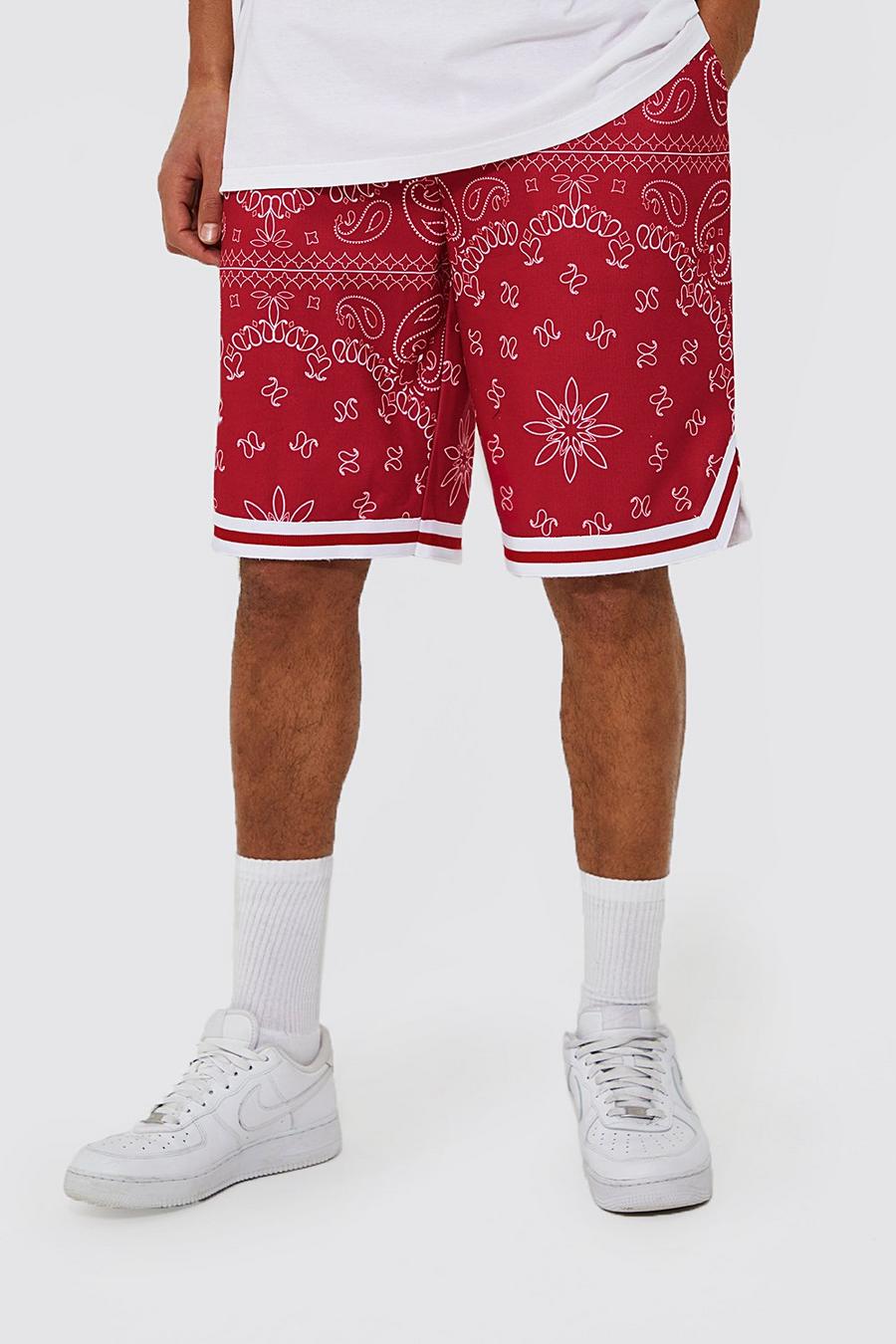 Tall Basketball-Shorts mit Bandana-Print und Streifen, Red rot