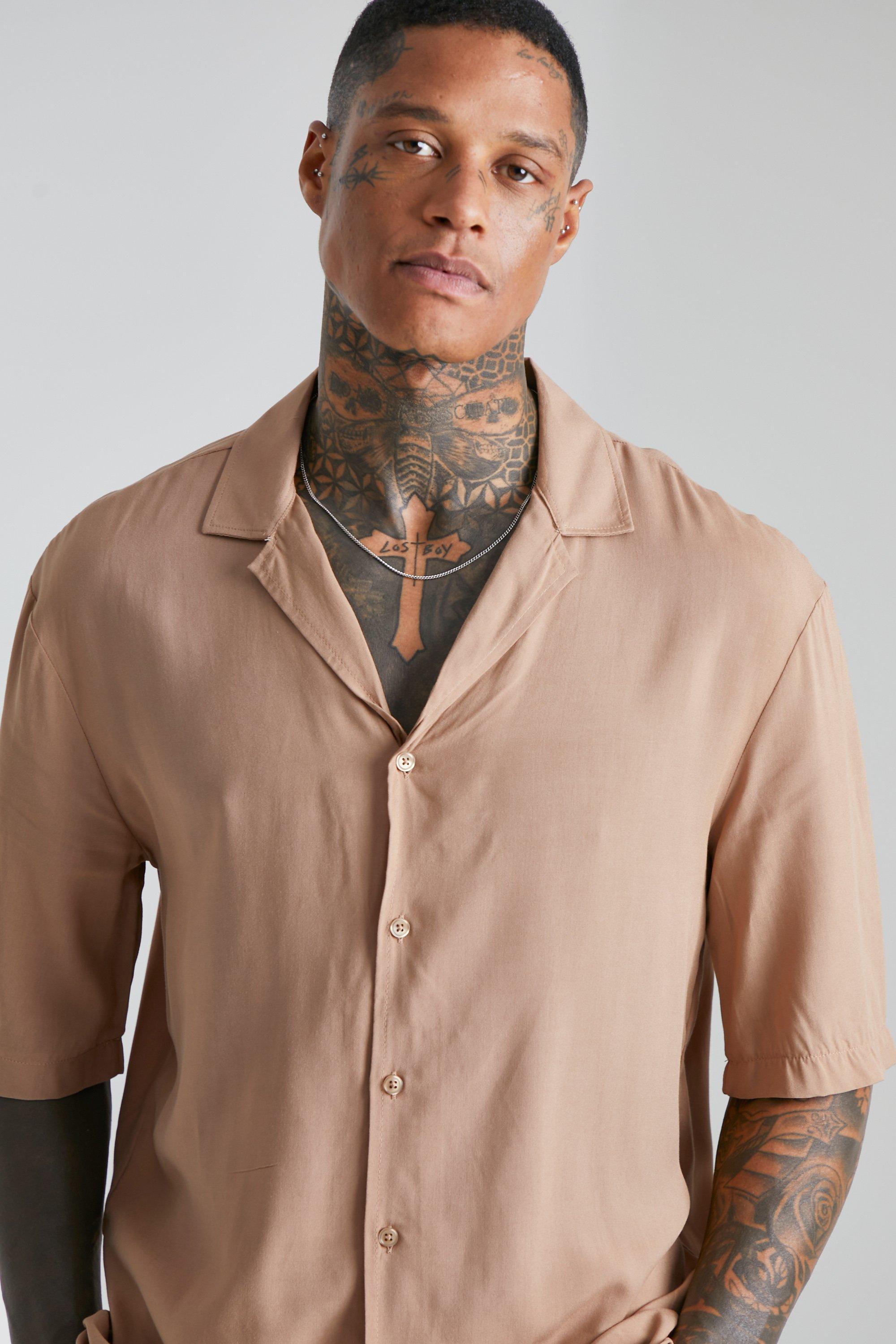 Short Sleeve Viscose Dropped Revere Shirt boohoo