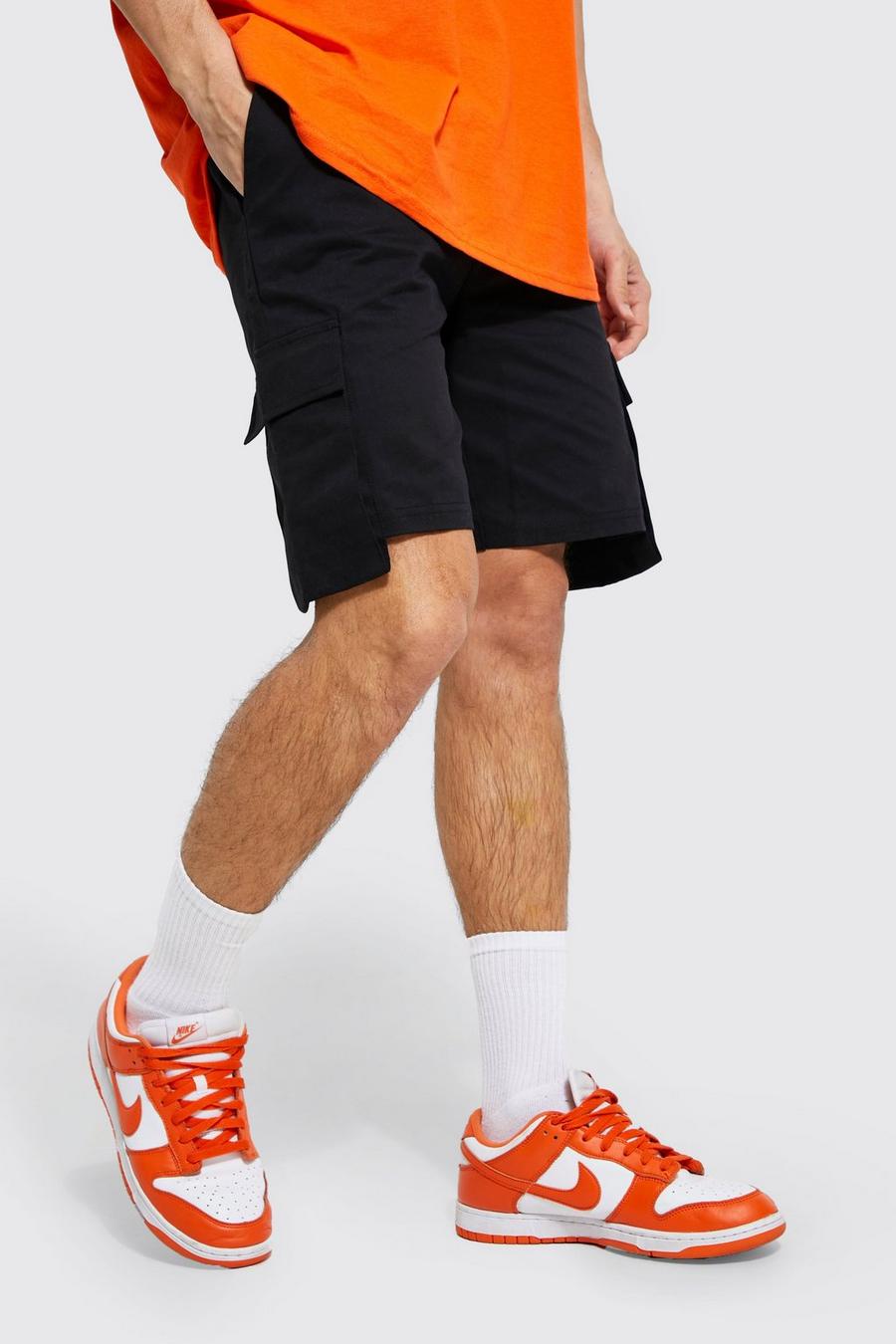 Black Regular Fit Cargo Shorts With Dropped Pockets image number 1