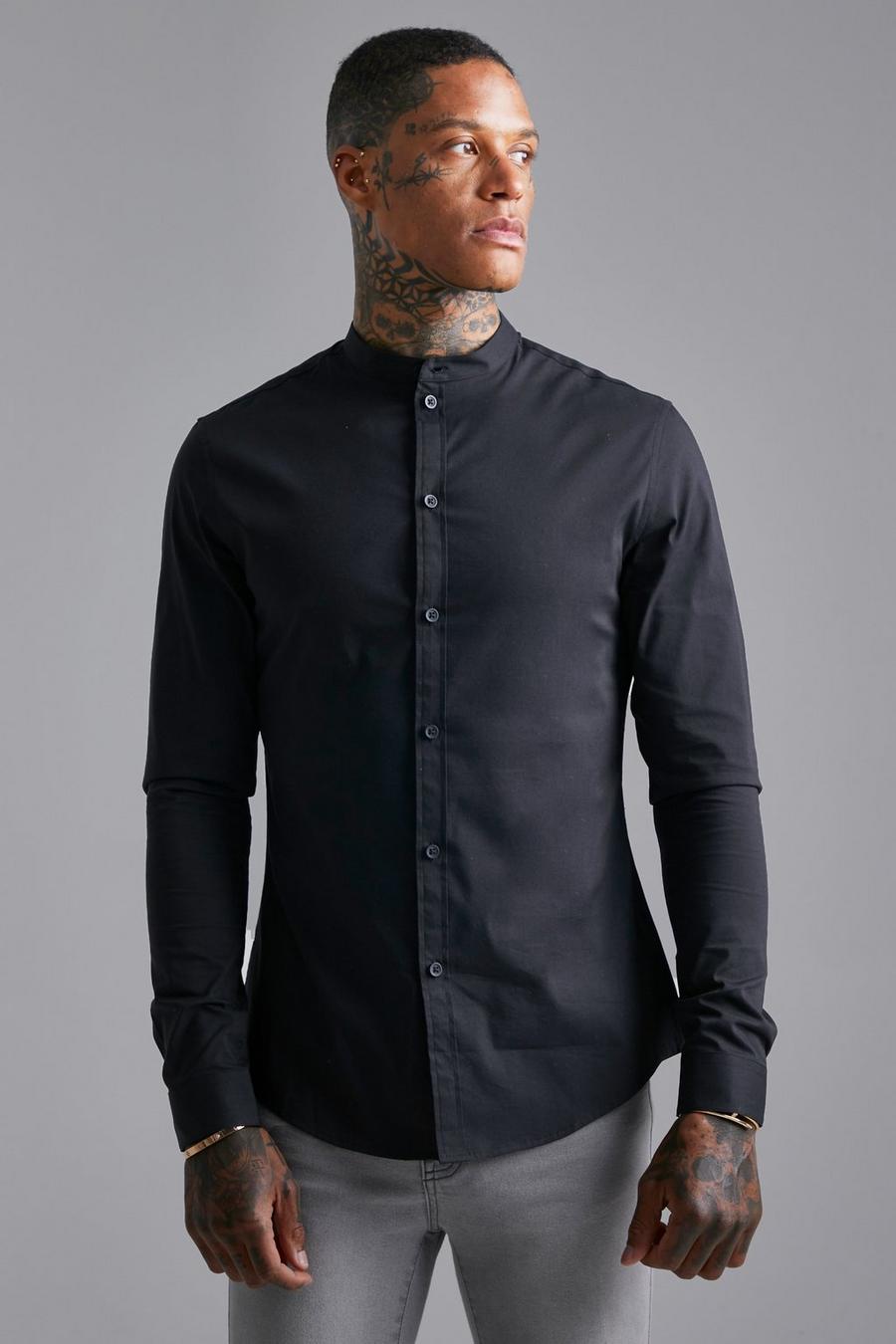 Camicia attillata a maniche lunghe in fibre riciclate con colletto serafino, Black nero