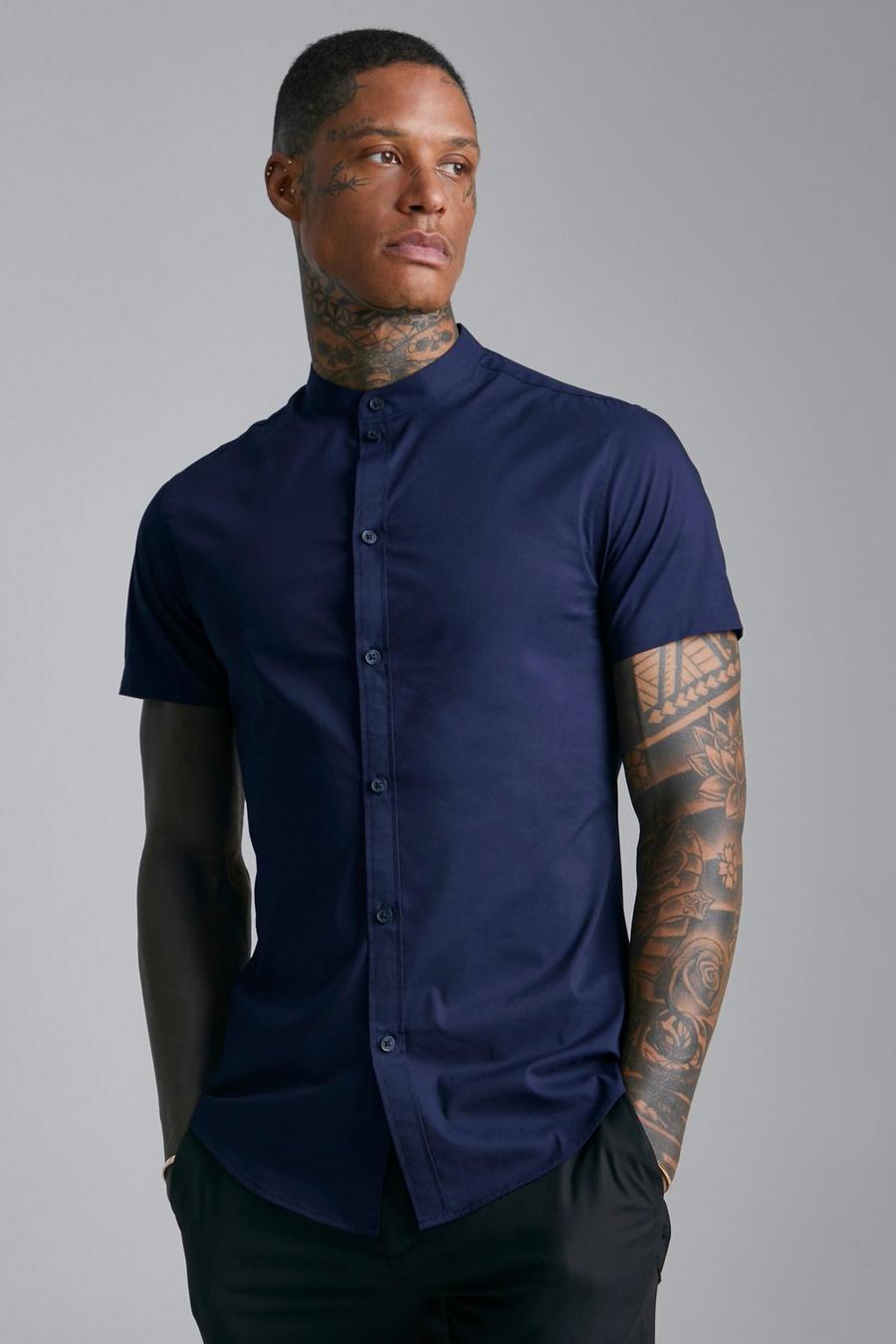 Camisa reciclada de manga corta con cuello mao ajustada al músculo, Navy azul marino image number 1