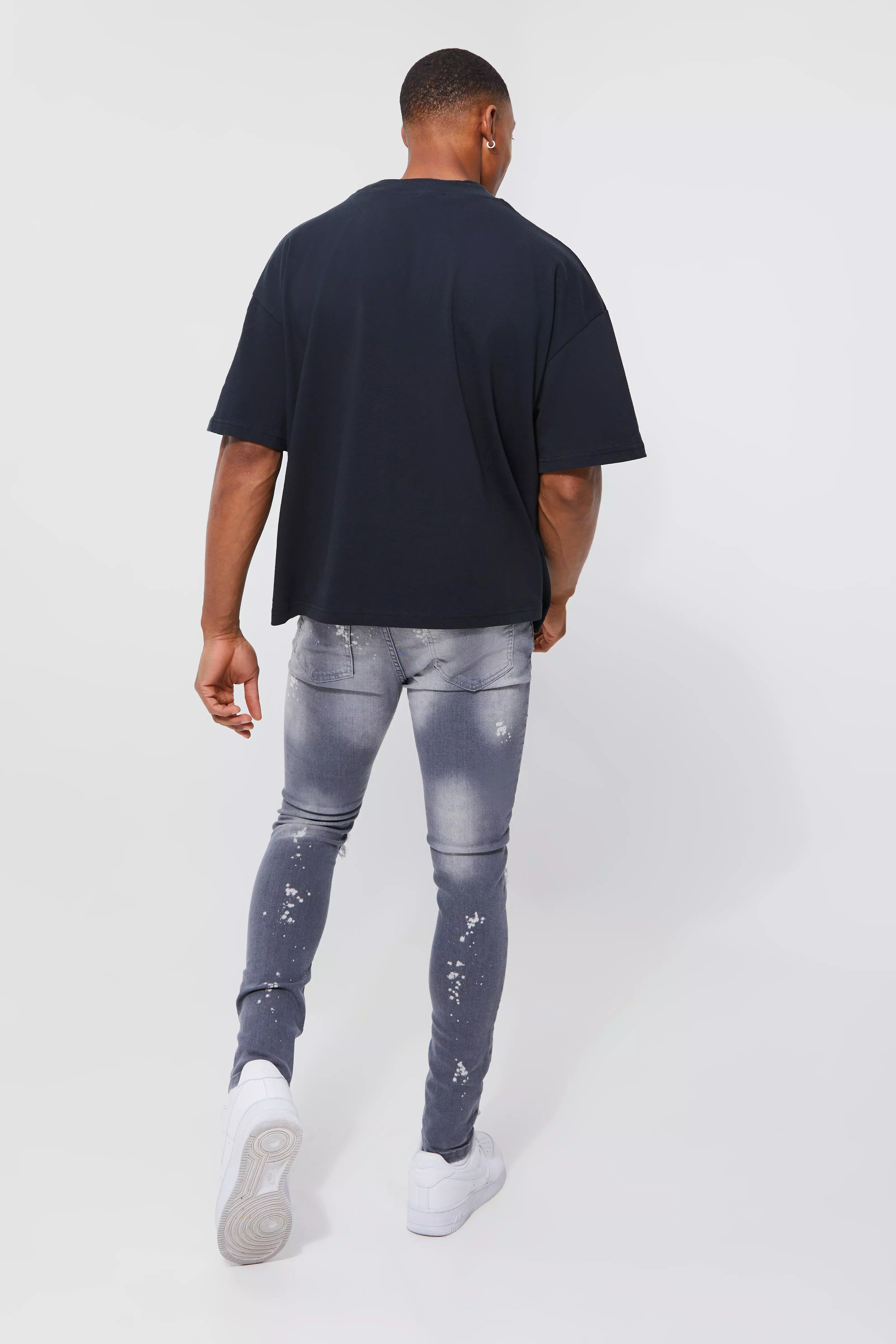 https://media.boohoo.com/i/boohoo/bmm03970_mid%20grey_xl_1?$product_image_main_mobile$&fmt=webp