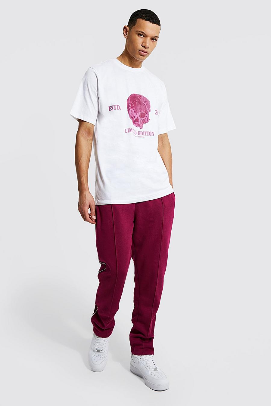 Chándal Tall de pantalón deportivo y camiseta Offcl con calavera, White image number 1