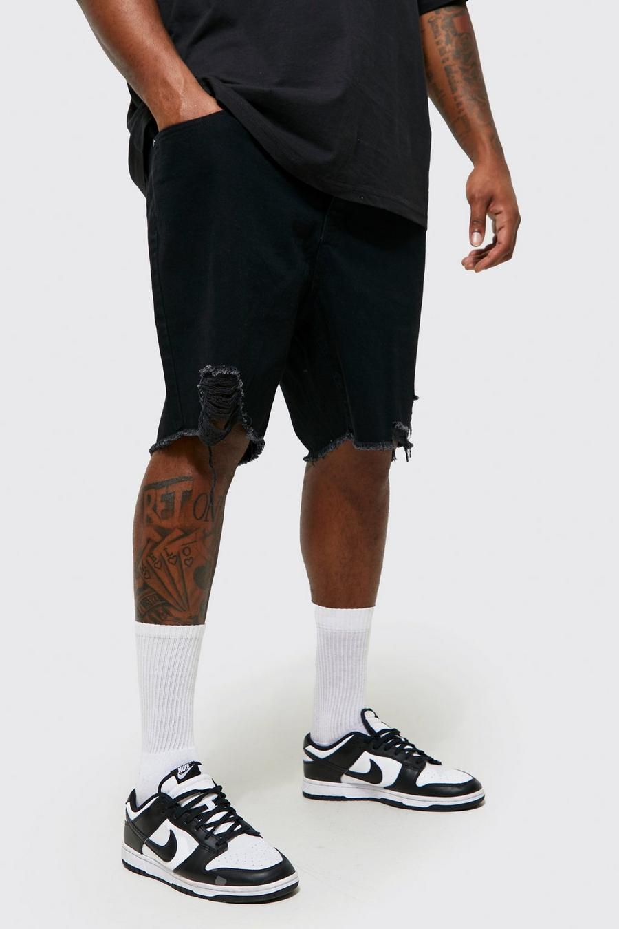 Black Plus - Jeansshorts i slim fit med rå kant image number 1