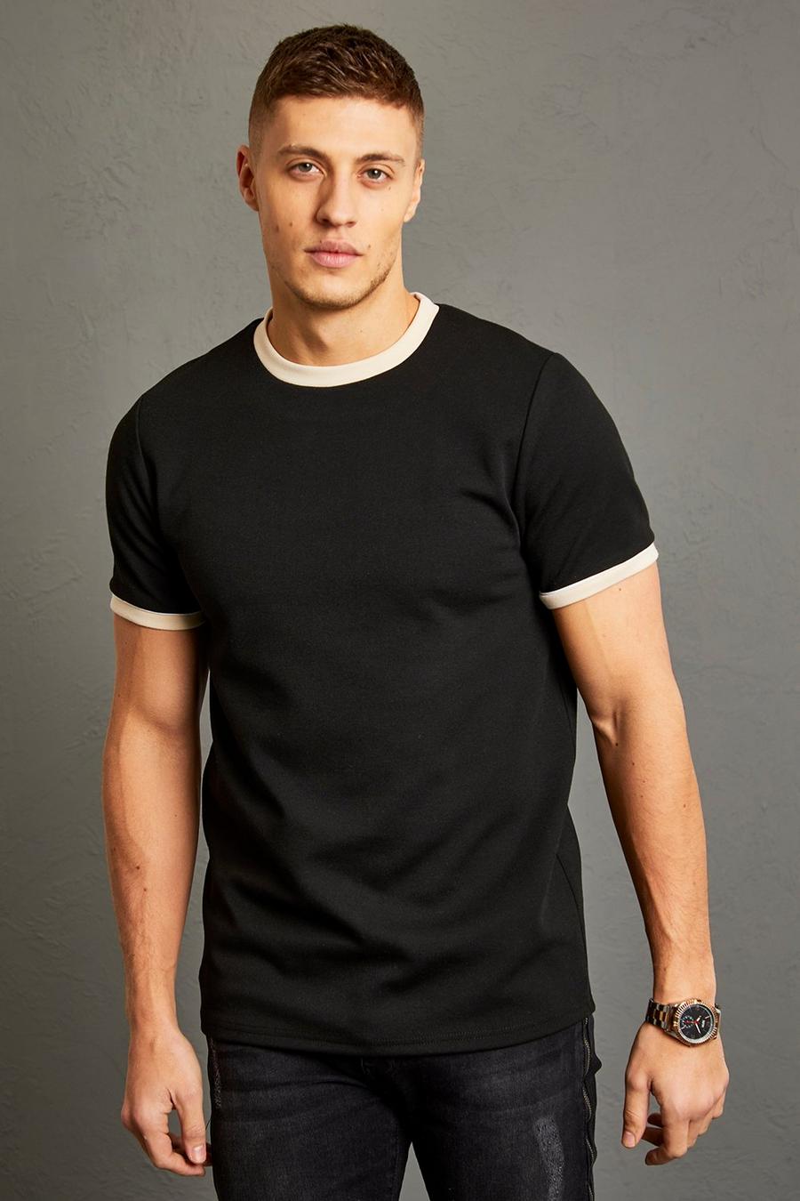 Camiseta elegante ajustada con ribetes en los filos, Black image number 1