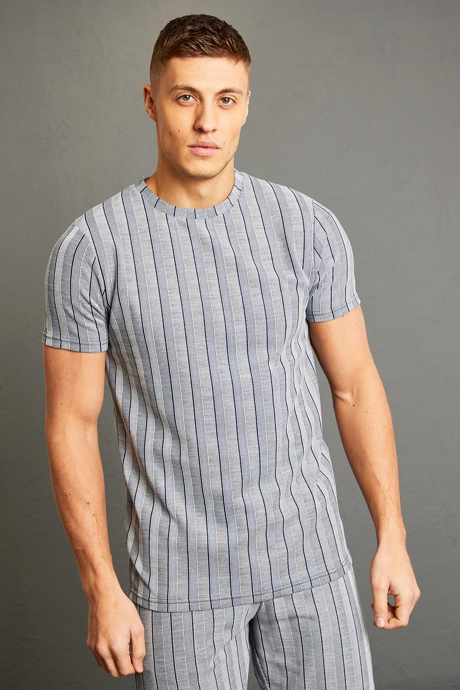 Slim Fit Jacquard T-Shirt mit Streifen, Navy image number 1