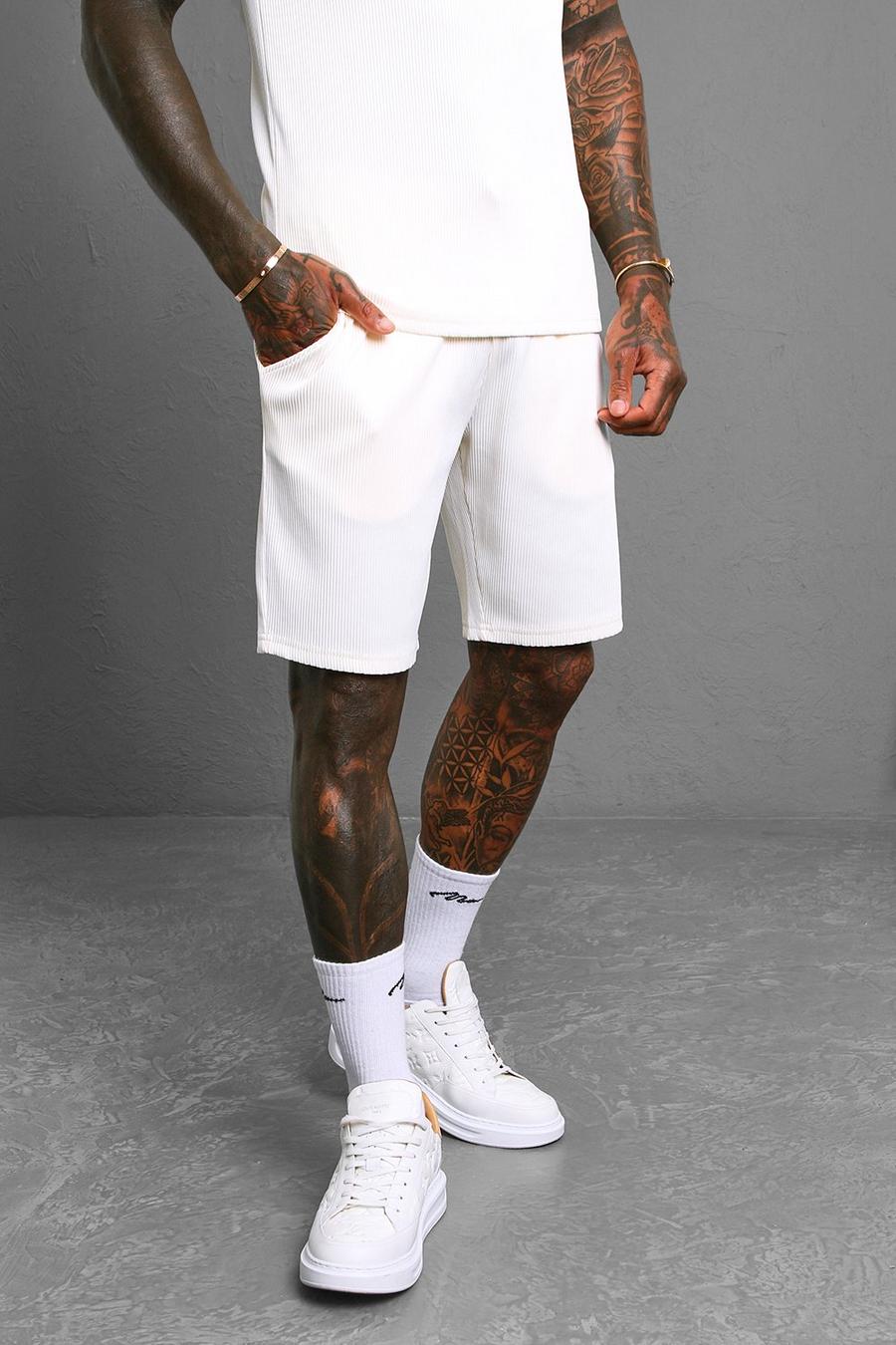 Ecru white Slim Fit Mid Length Pleated Short image number 1