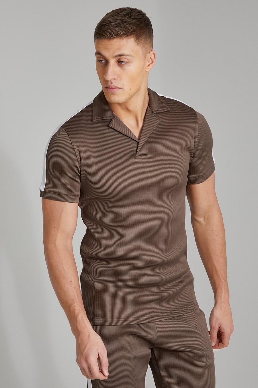 Chocolate Muscle Fit Pleated Tape Revere Polo image number 1