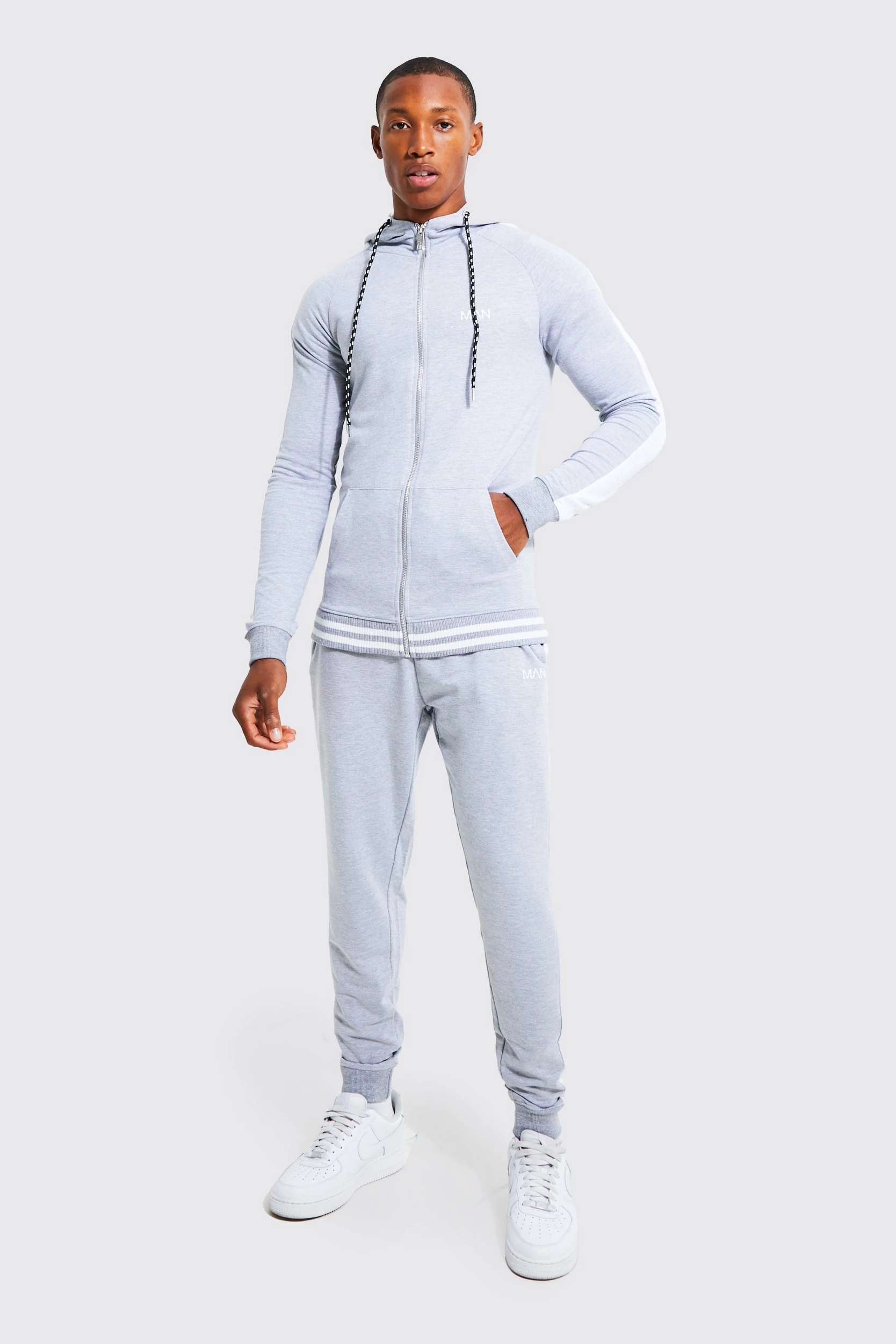 boohoo.com | Man Muscle Fit Tracksuit With Sports Rib