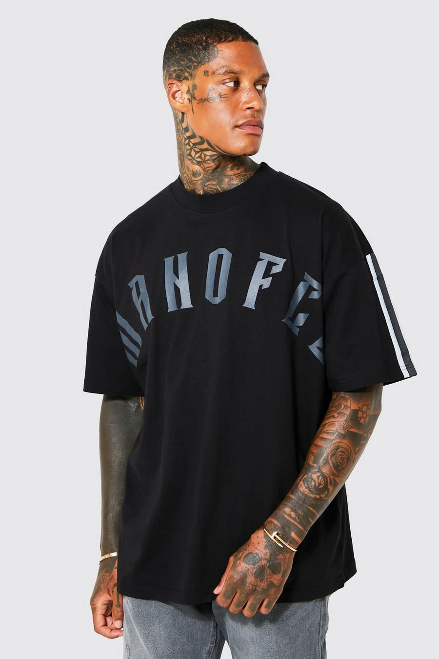 Oversize Man Official T-Shirt mit Streifen-Detail, Black image number 1