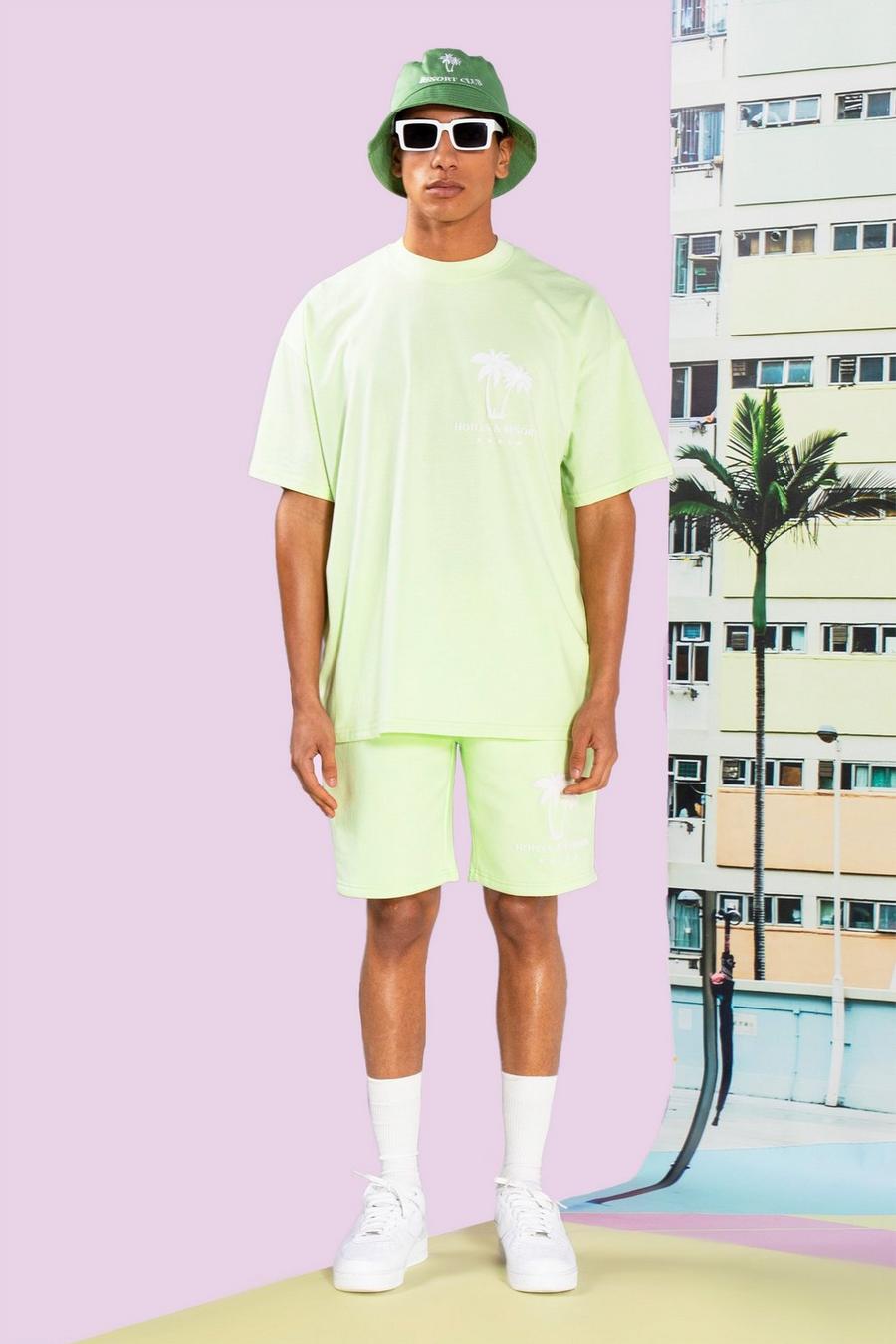 Green Oversize set med shorts och tryck image number 1