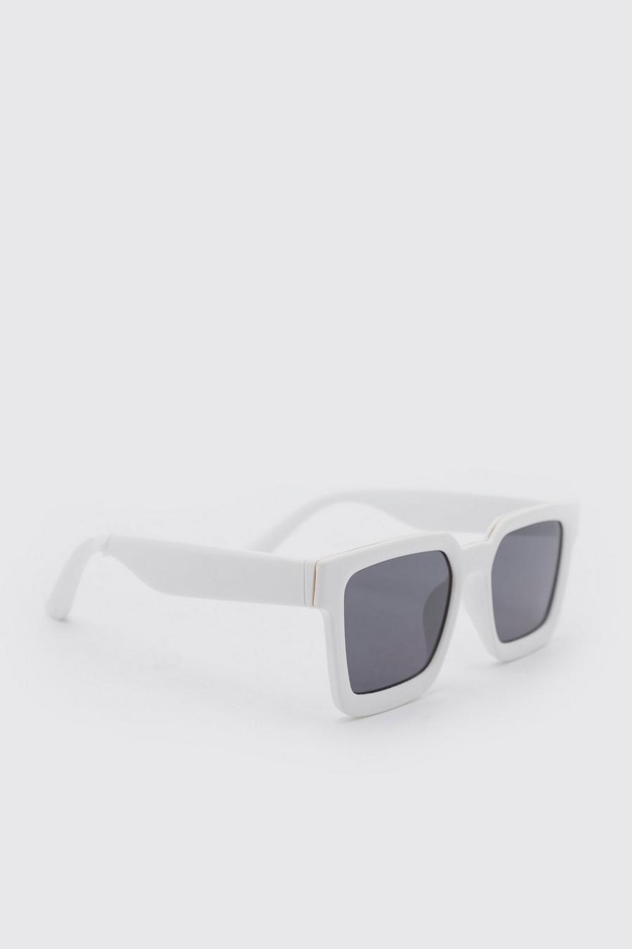 White vit Stora solglasögon i återvunnet material