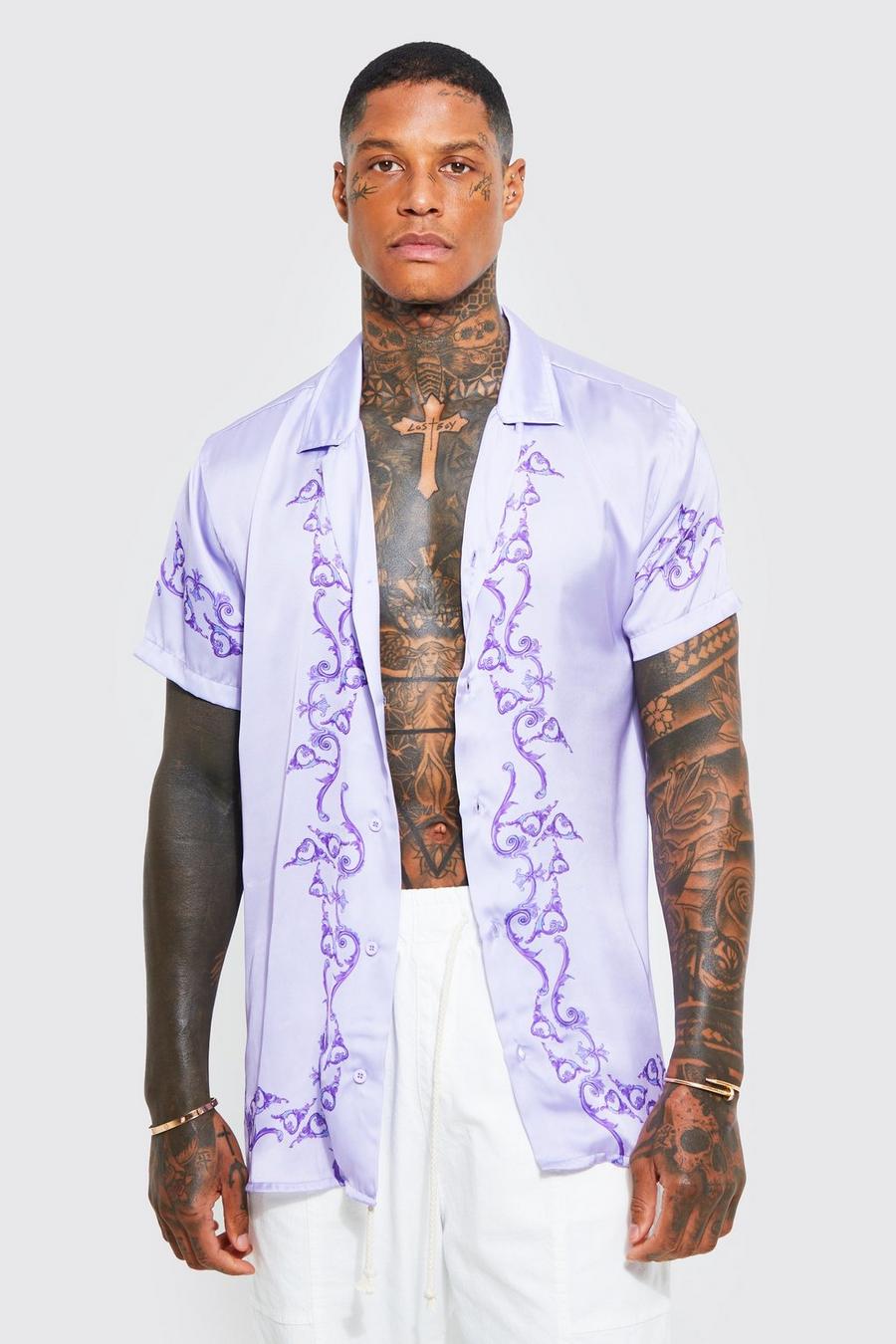 Kurzärmliges Satin-Hemd mit Barock-Print, Lilac purple