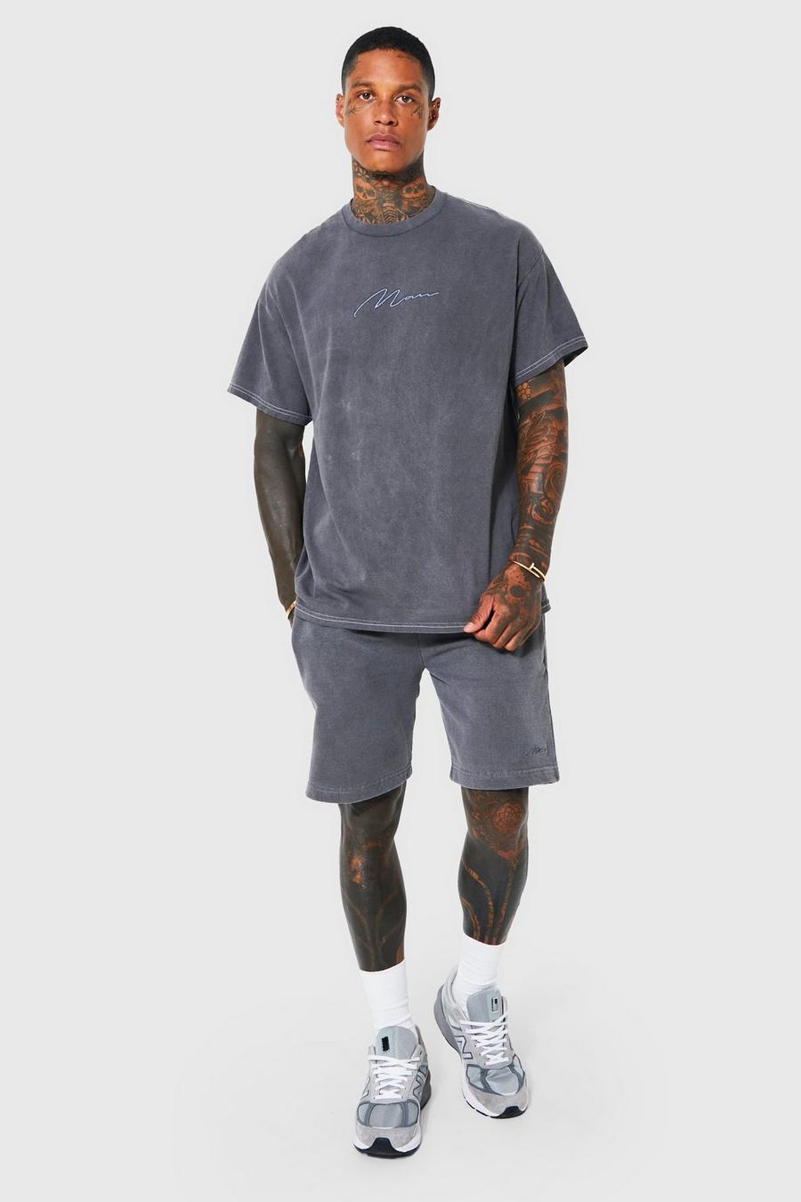 Conjunto oversize de pantalón corto y camiseta MAN sobreteñida, Charcoal image number 1