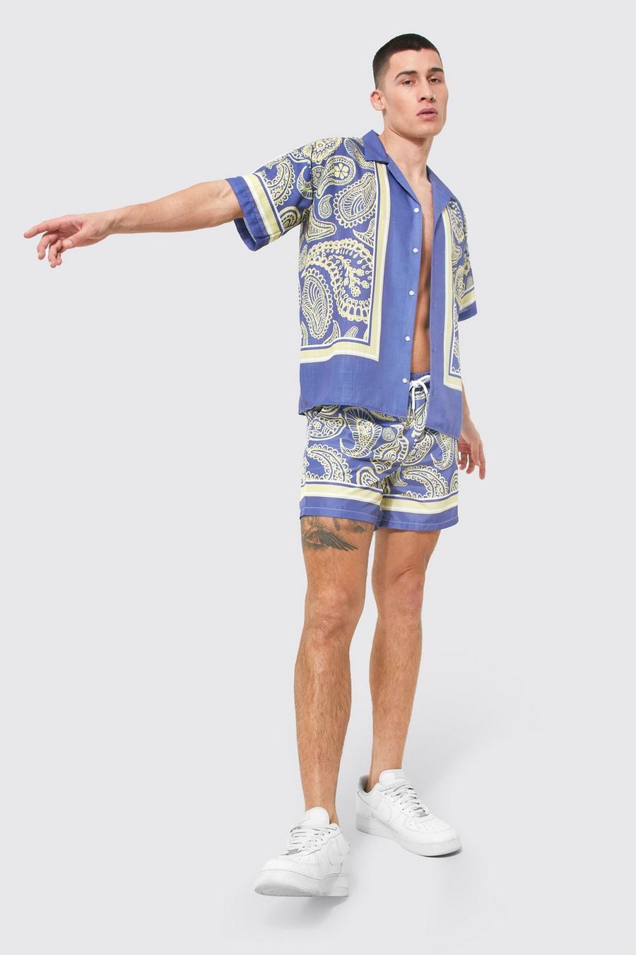 Kastiges Oversize Hemd und Badehose mit Paisley-Print, Blue bleu