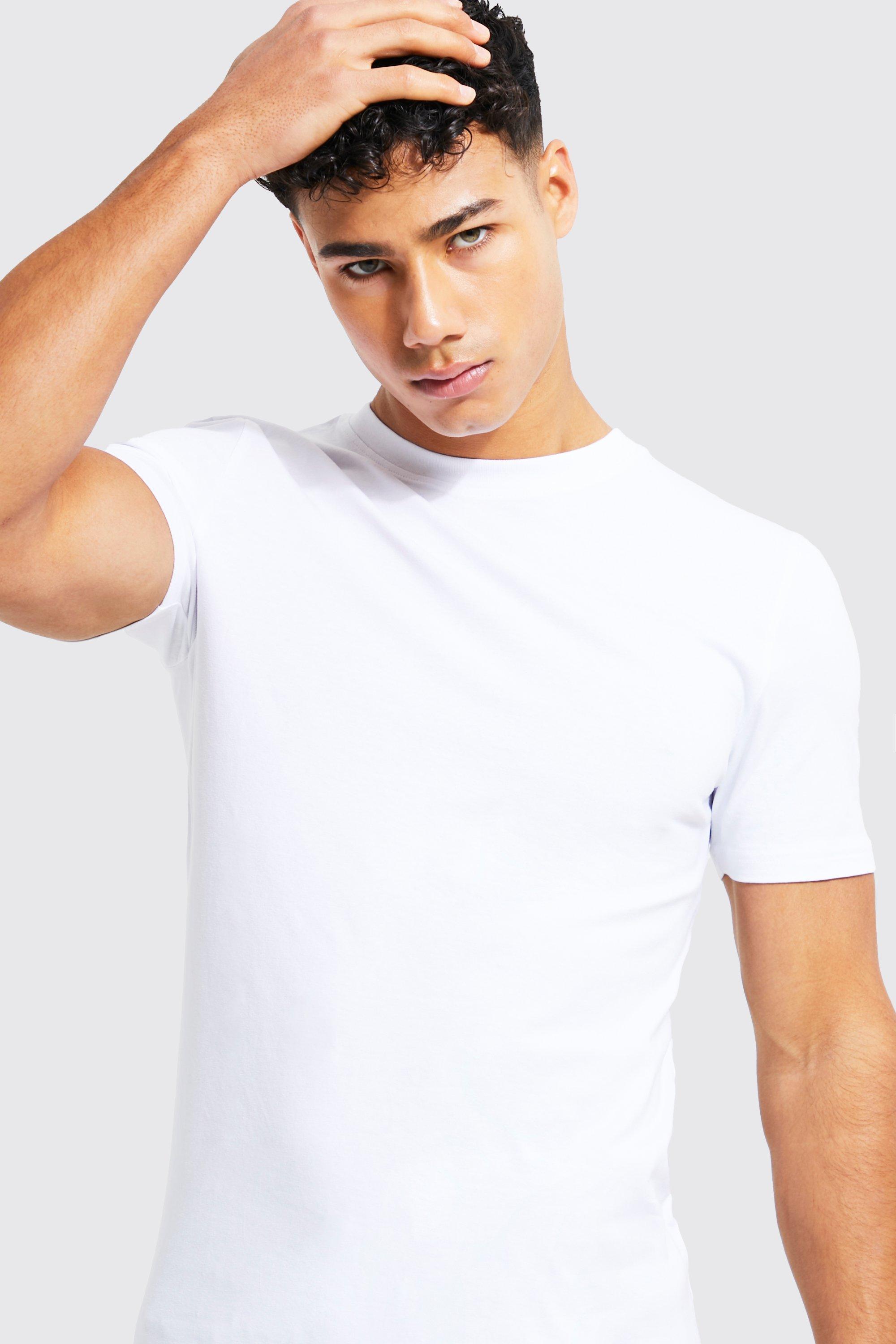 Muscle Fit Crew Neck T-shirt | boohoo