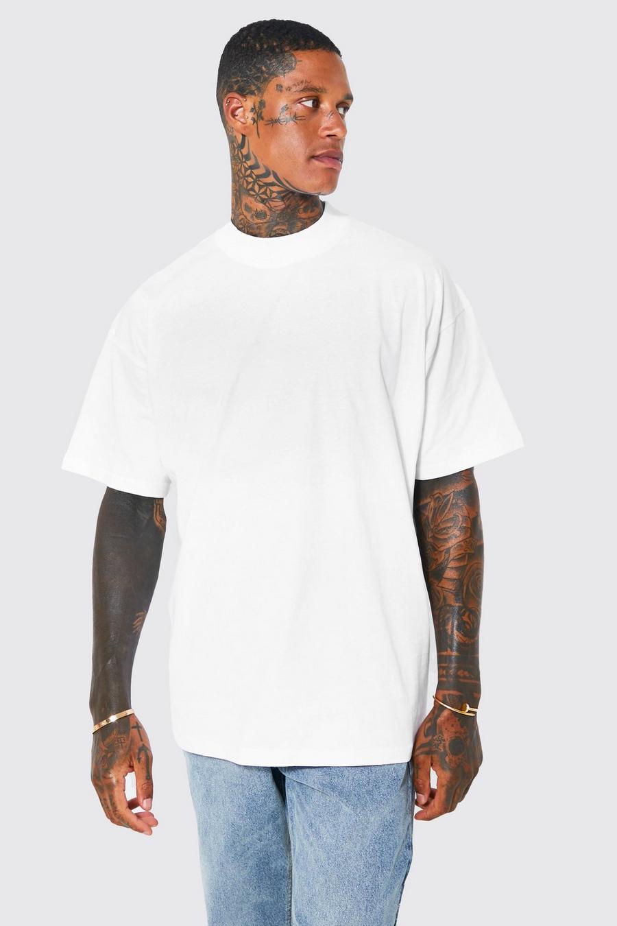 White vit Oversize t-shirt med hög halsmudd image number 1