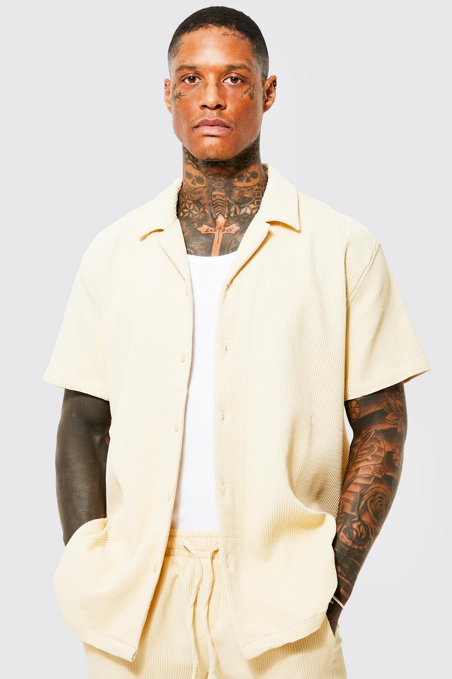 Camisa plisada de manga corta con solapas, Taupe beige image number 1