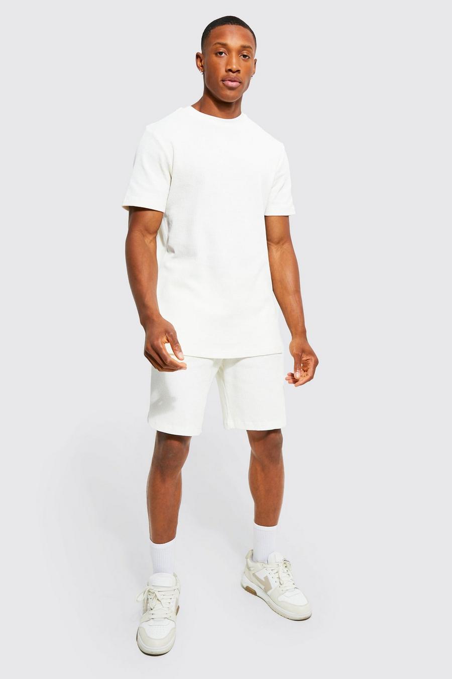 Strukturiertes T-Shirt in Waffeloptik & Shorts, Ecru image number 1