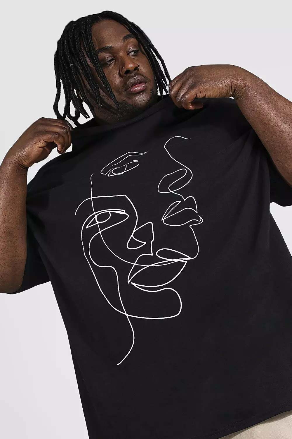 Black Plus Size Line Drawing Face Print T-shirt alternative image