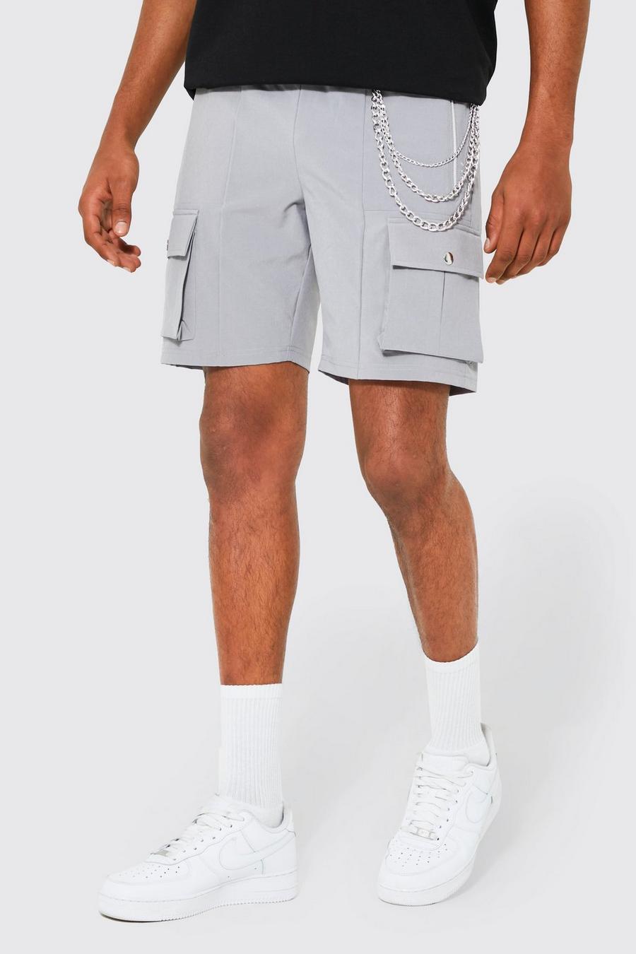 Grey grau Slim Stretch Cargo Shorts With Chain