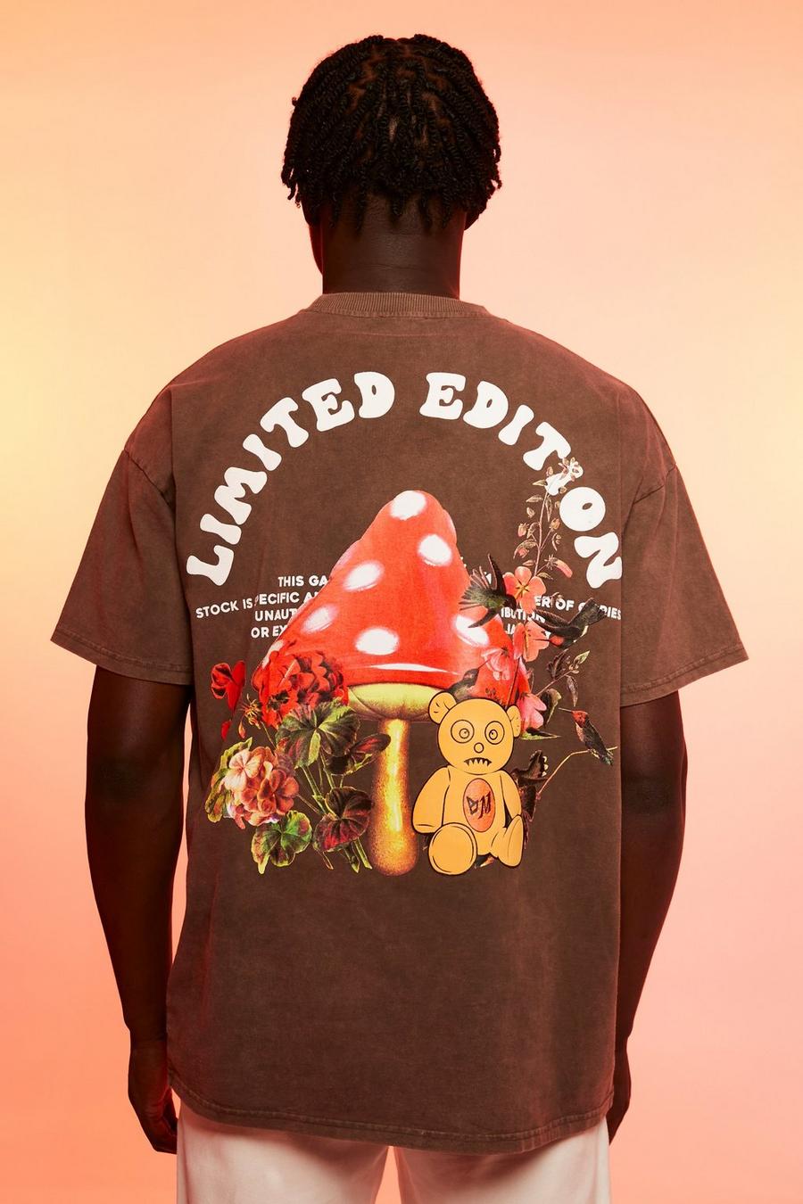 Brown Oversized Mushroom Graphic Washed T-shirt