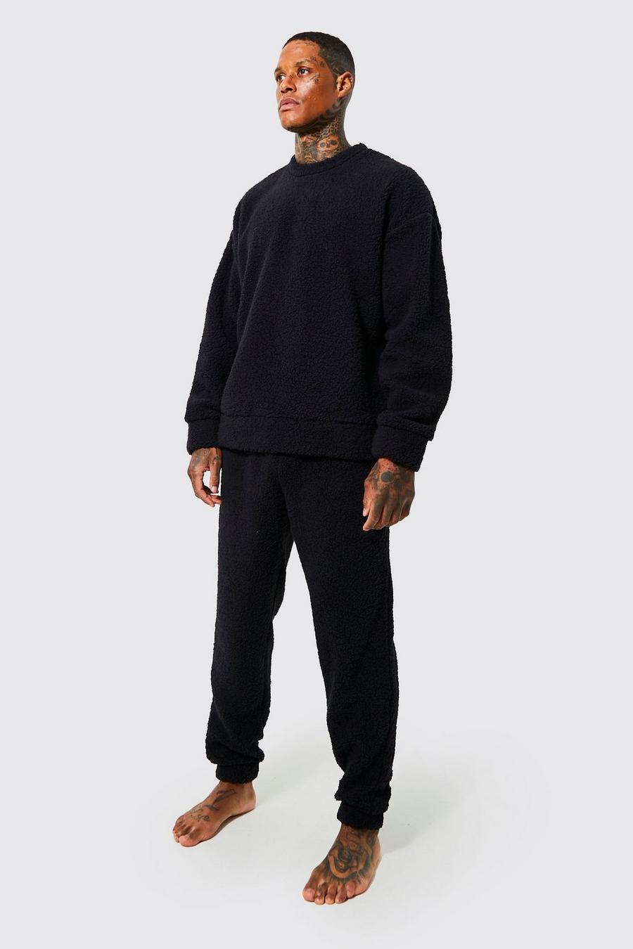 Black Oversize tröja i teddy och mjukisbyxor med muddar image number 1