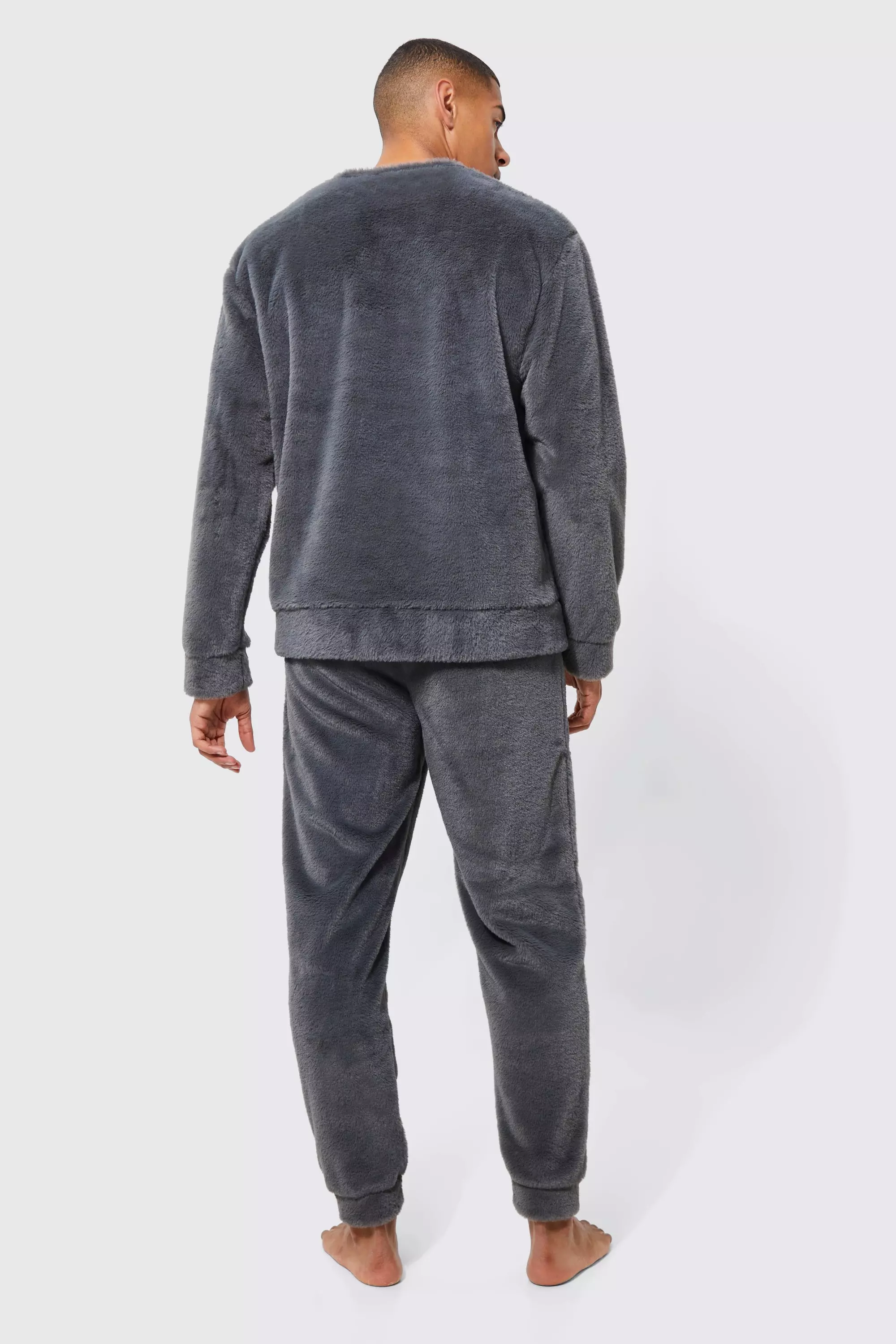 Mens lounge online sweater