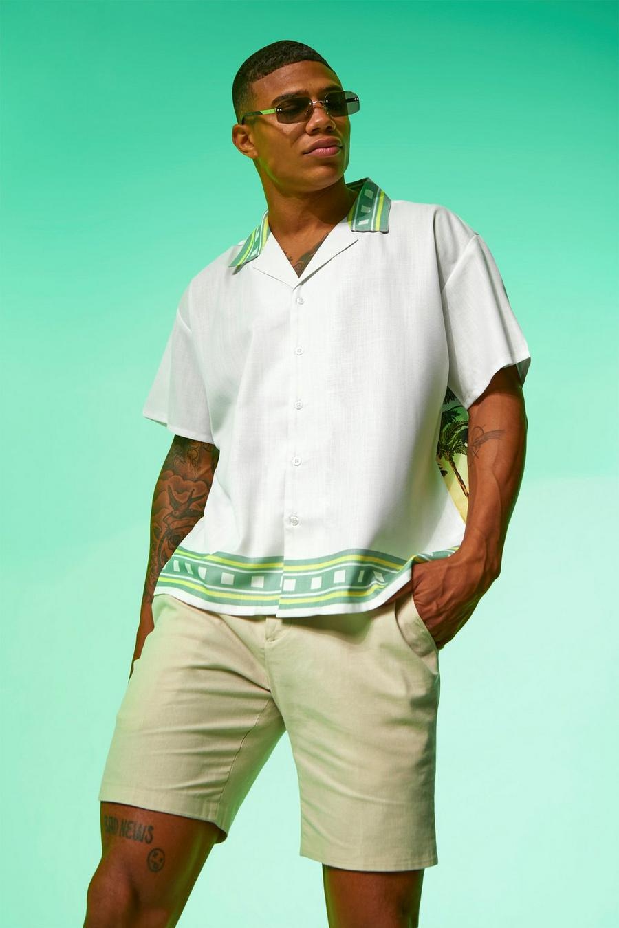Camisa de manga corta recta con estampado de palmeras y solapas, White image number 1