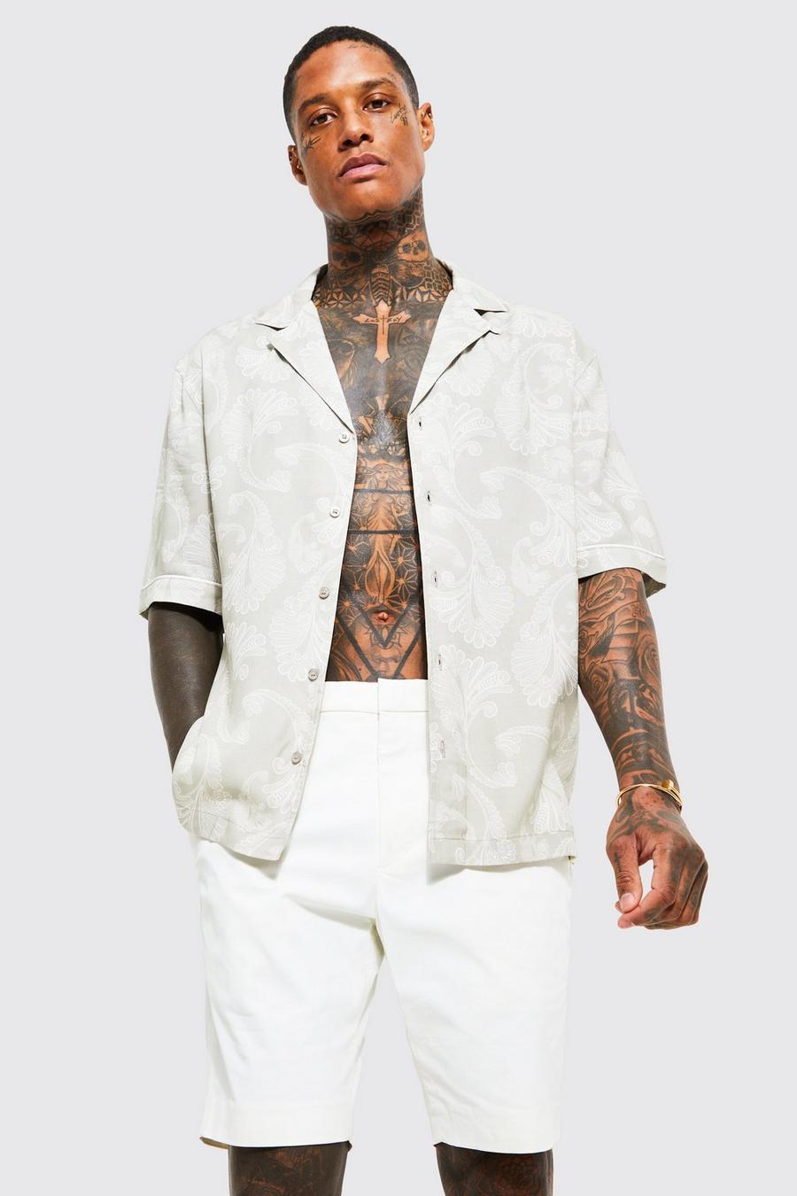 Light grey Short Sleeve Dropped Revere Paisley Shirt  image number 1