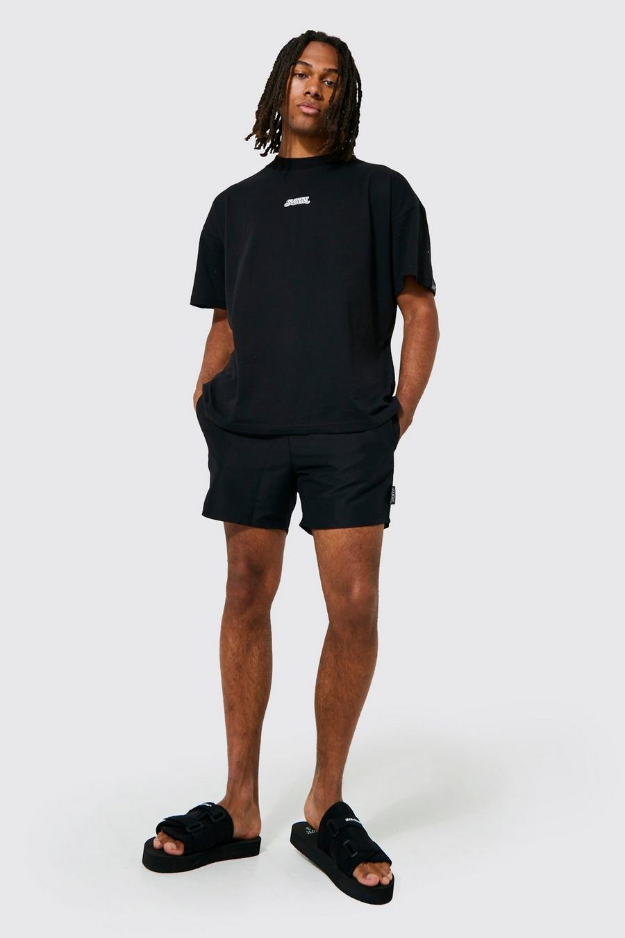 Oversize T-Shirt und Badehose, Black image number 1