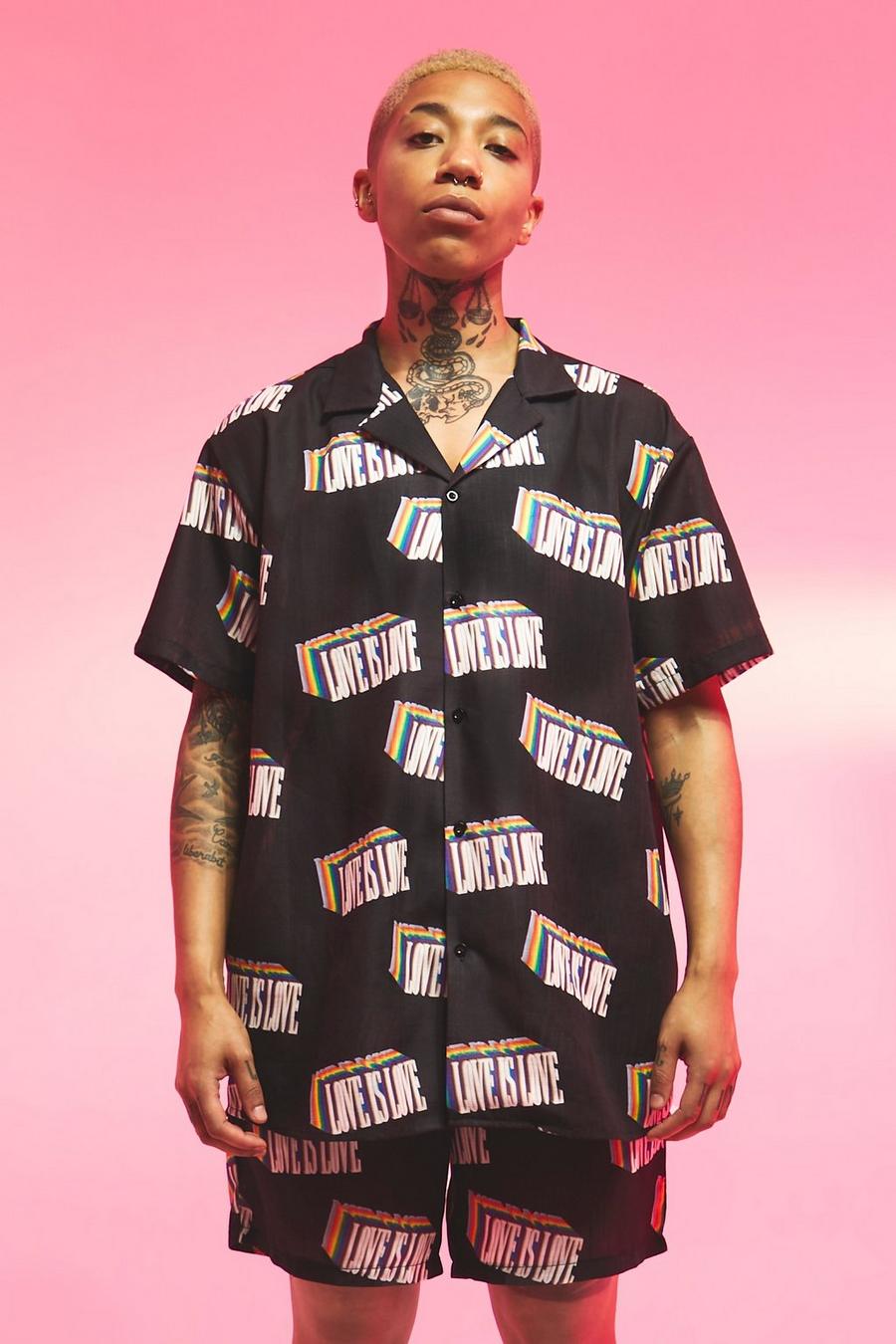 Pride Oversize Hemd mit Love Is All Over Print, Black image number 1
