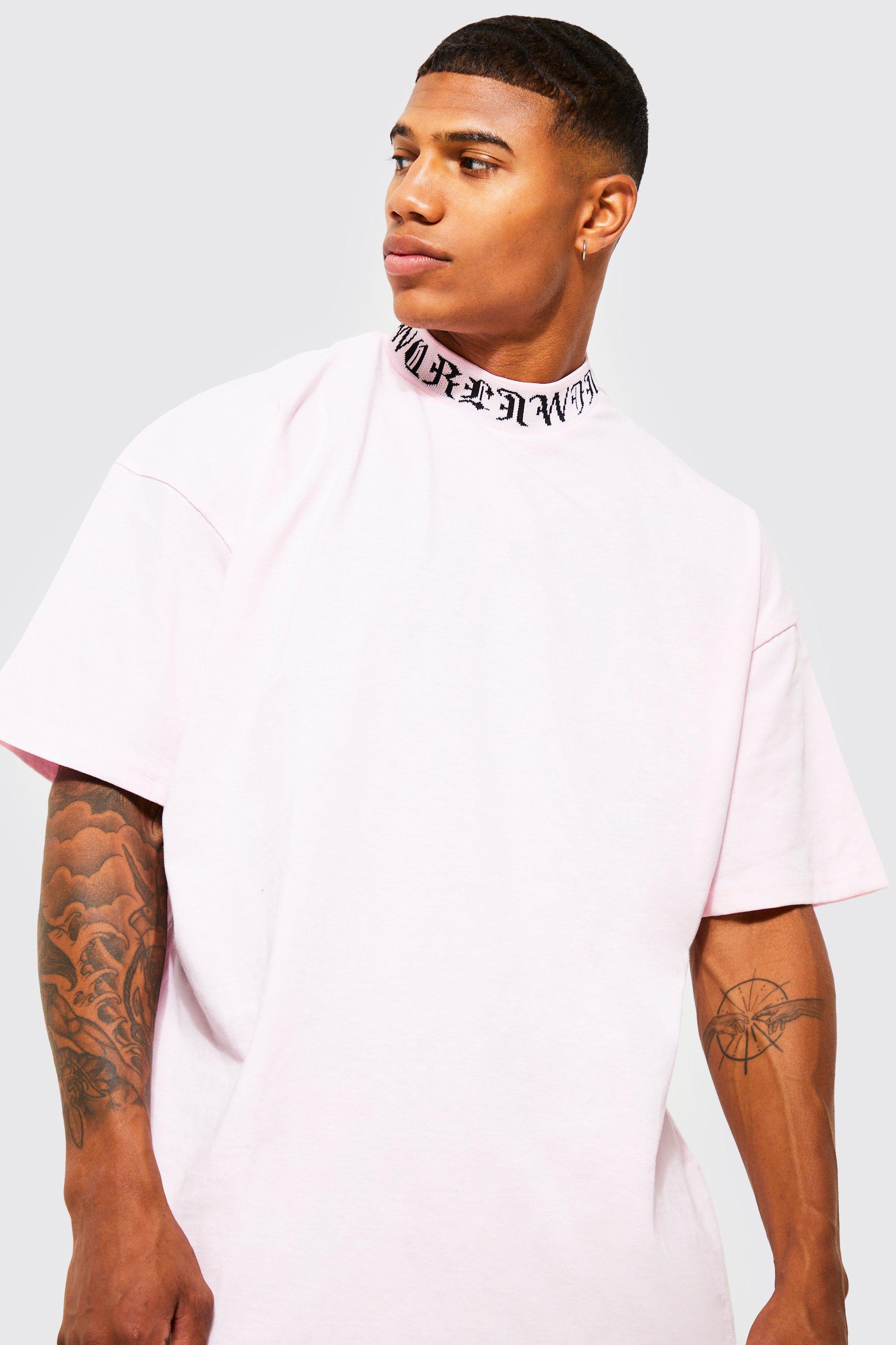 prisa codo Matemático Camiseta oversize con cuello de canalé y letras MAN góticas | boohoo