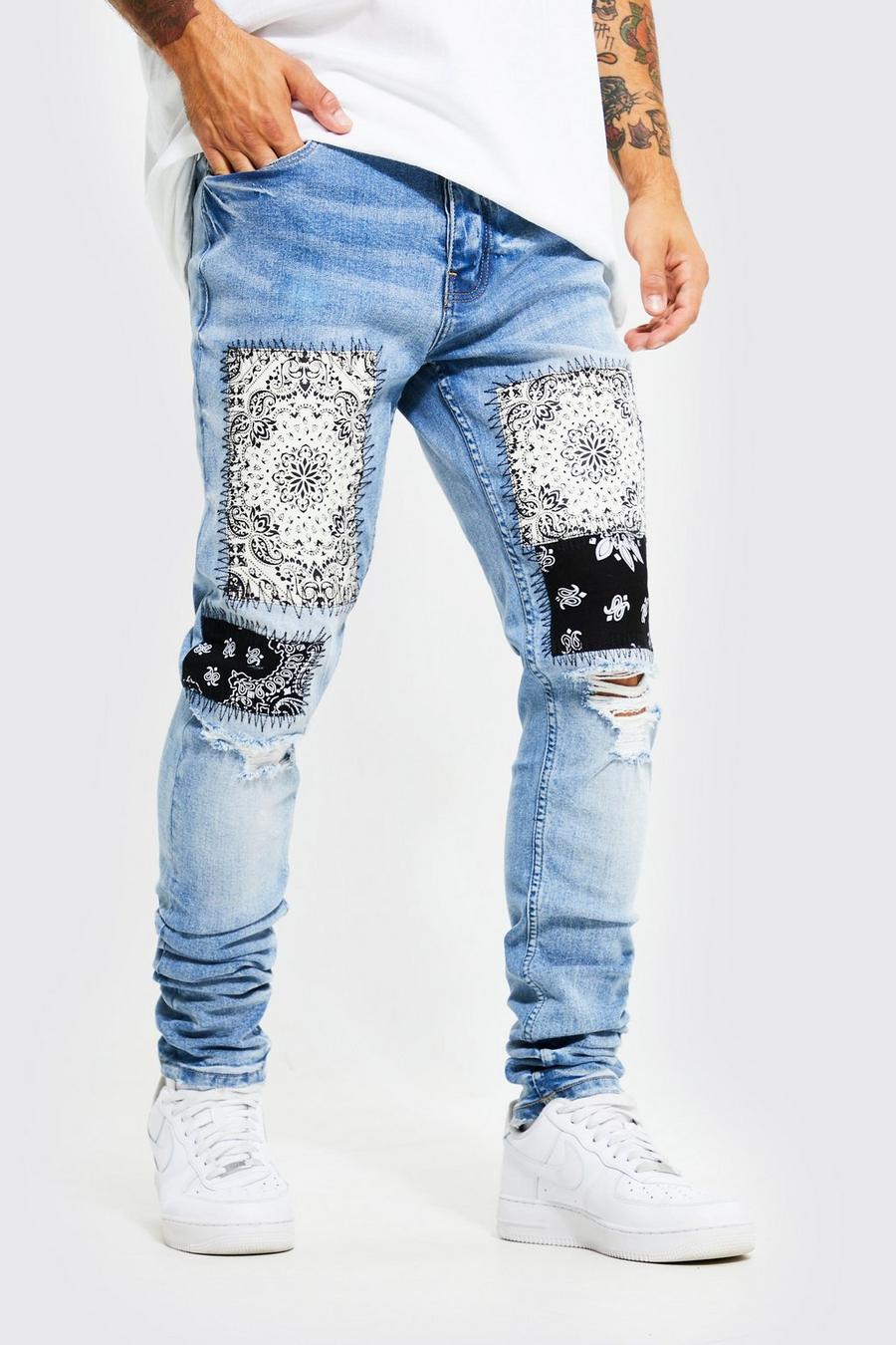 Jeans Skinny Fit con toppe in fantasia a bandana e pieghe sul fondo, Ice blue image number 1