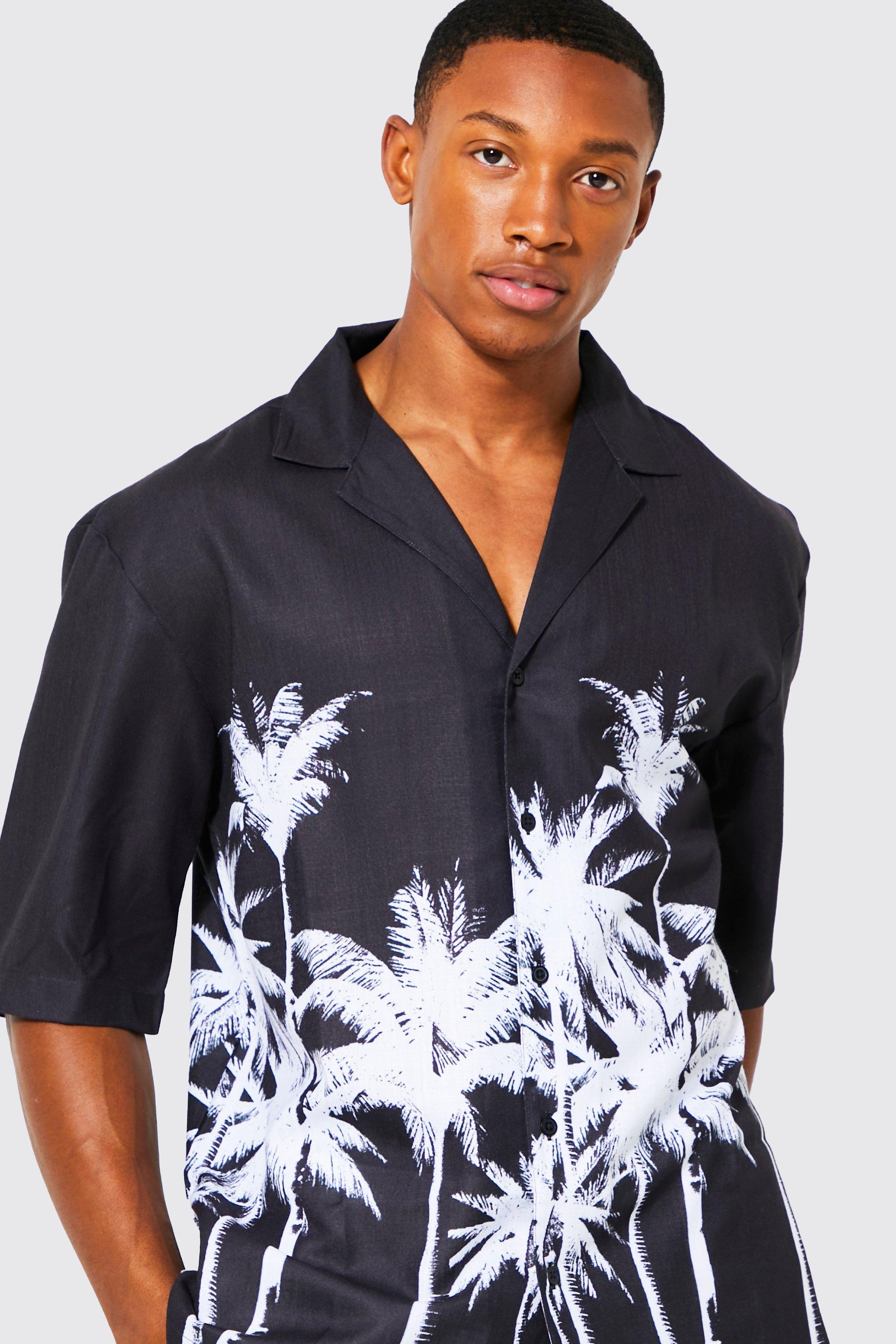 Camisa con solapas y estampado de palmeras