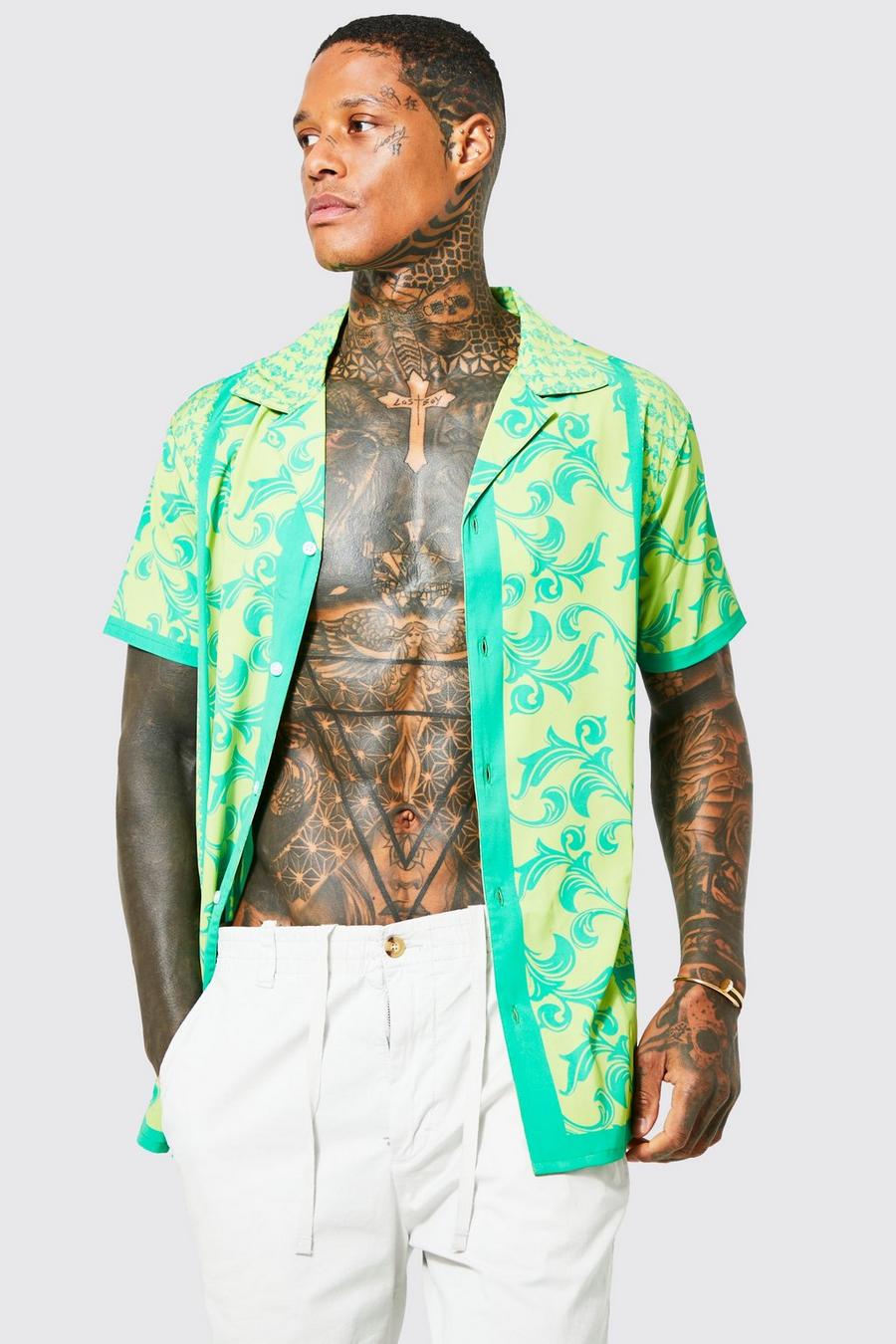 Camicia attillata a maniche corte con grafica, Green image number 1