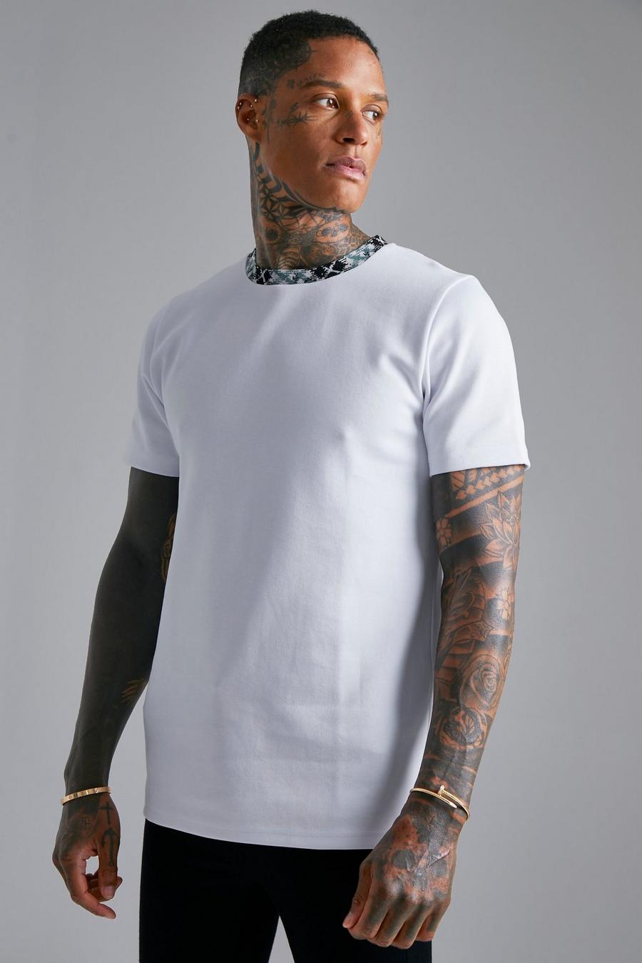 White Slim Fit Jacquard Ringer T-shirt image number 1