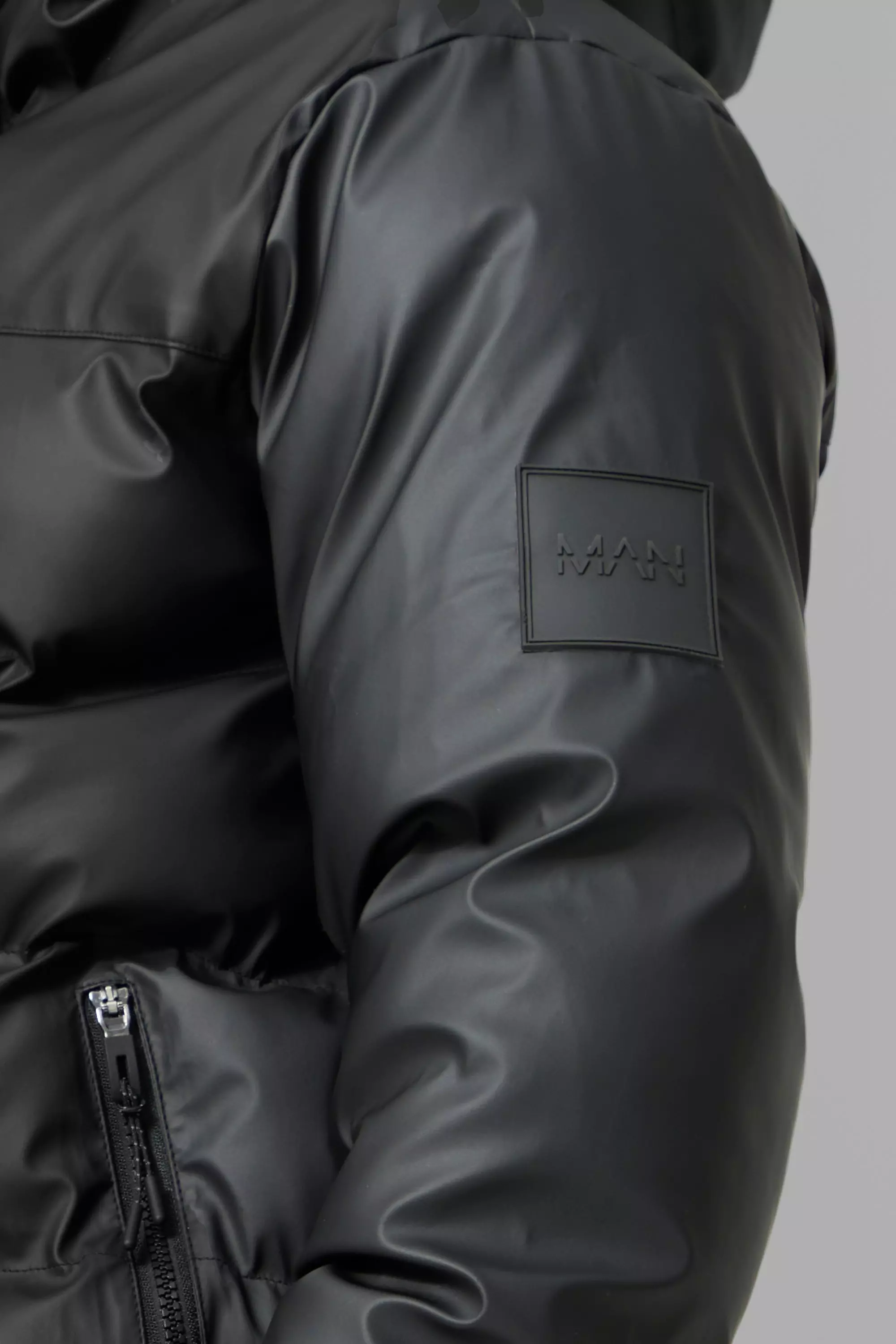 Black Man Active Matte Puffer Jacket alternative image