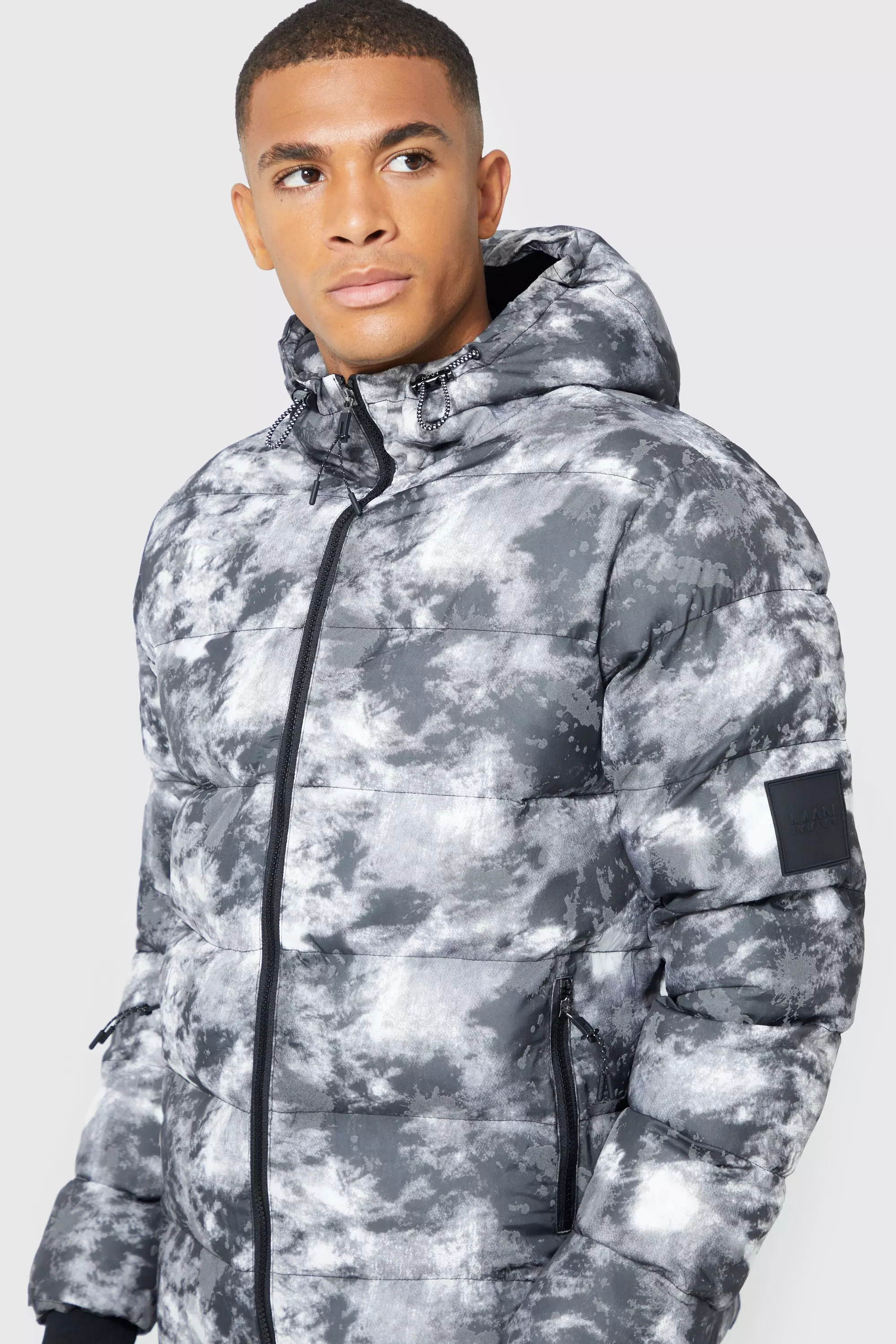 Black Man Active Camo Puffer Jacket alternative image