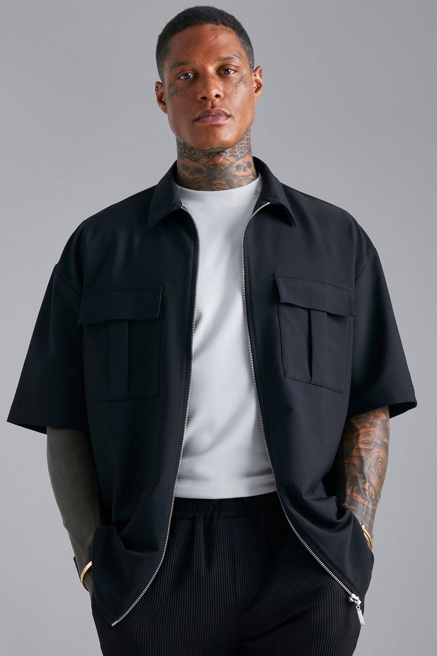 Kastiges Oversize Nylon-Overshirt mit Reißverschluss und 2 Taschen, Black schwarz image number 1