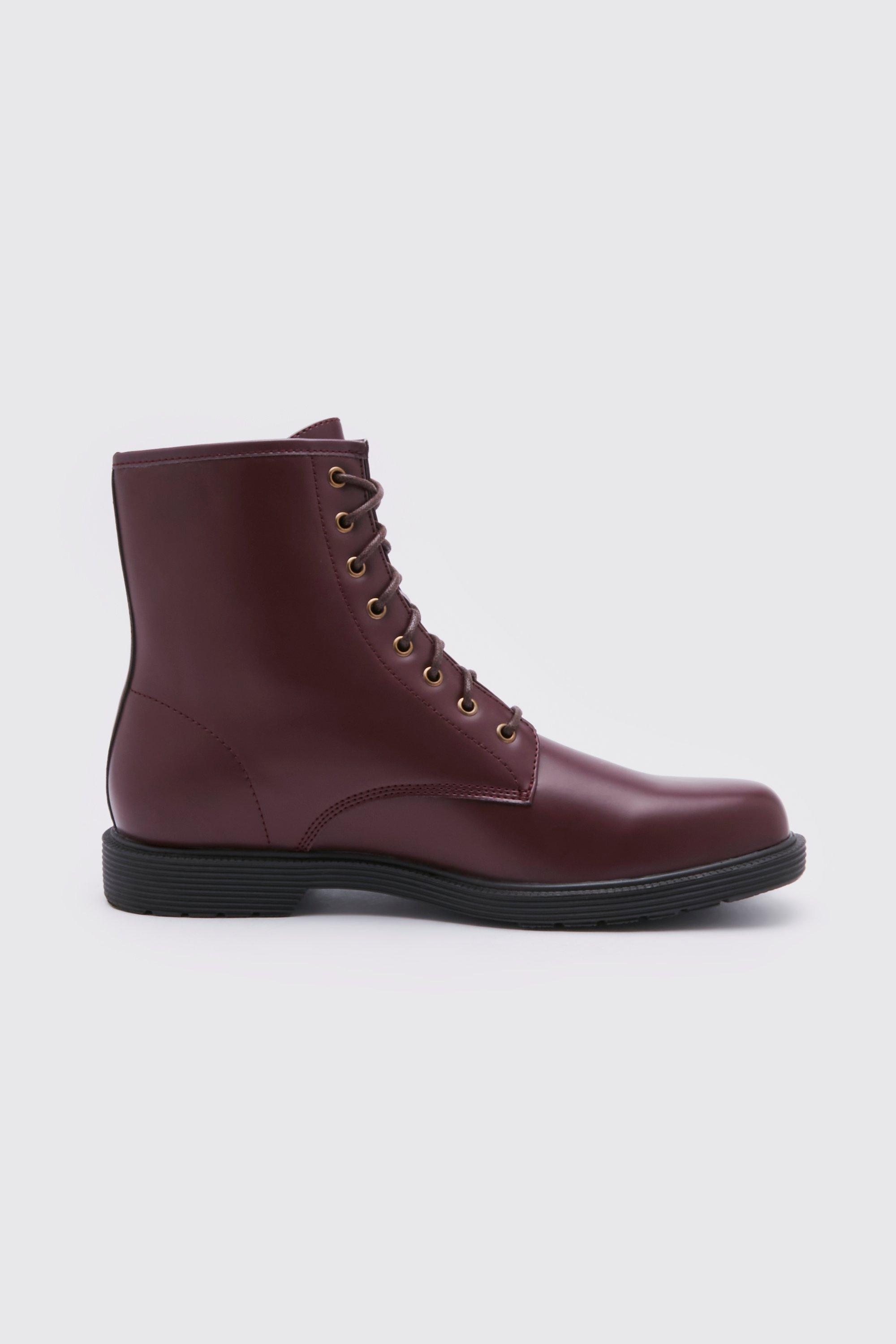 Boohoo hotsell red boots