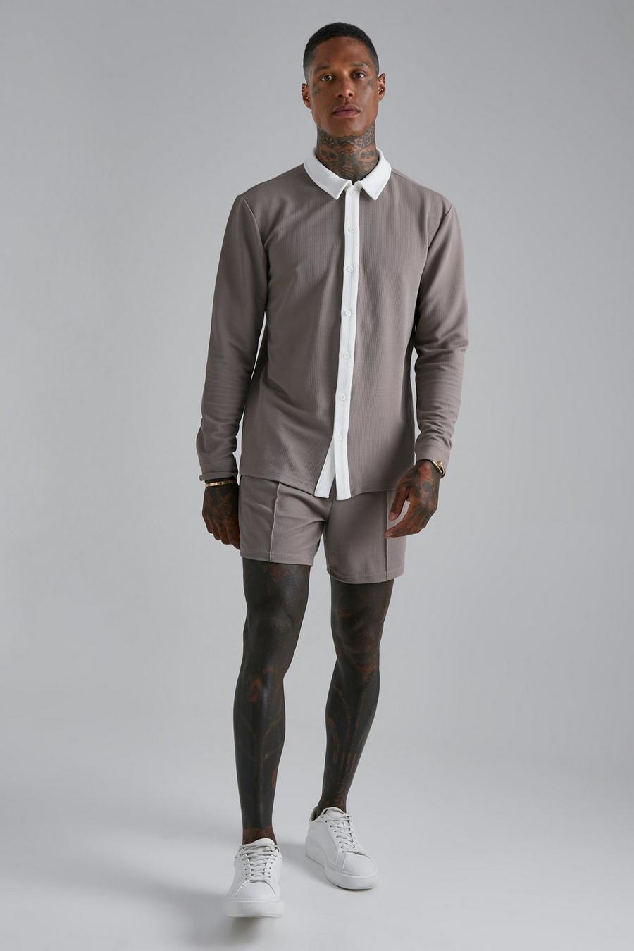 Pantalón corto y camisa texturizada de manga larga y tela jersey, Taupe beis image number 1