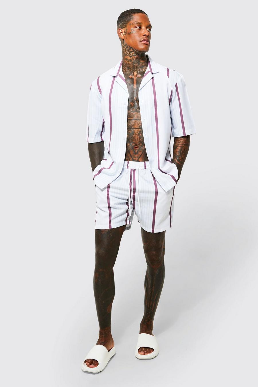 Conjunto de pantalón corto y camisa texturizada de rayas con solapas, Ecru blanco image number 1