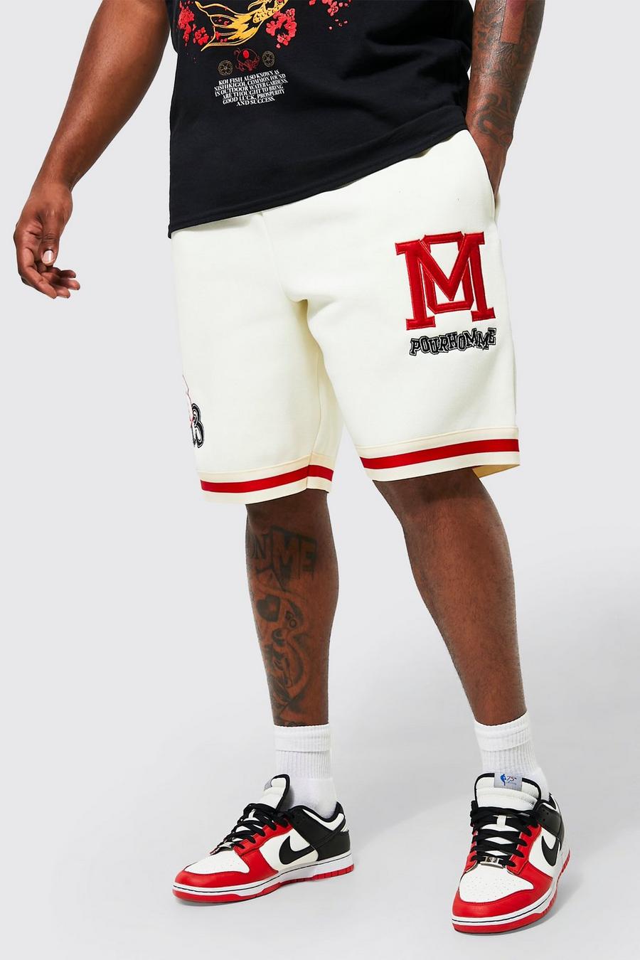 Pantalón corto Plus de tela jersey estilo baloncesto con aplique universitario, Ecru bianco image number 1