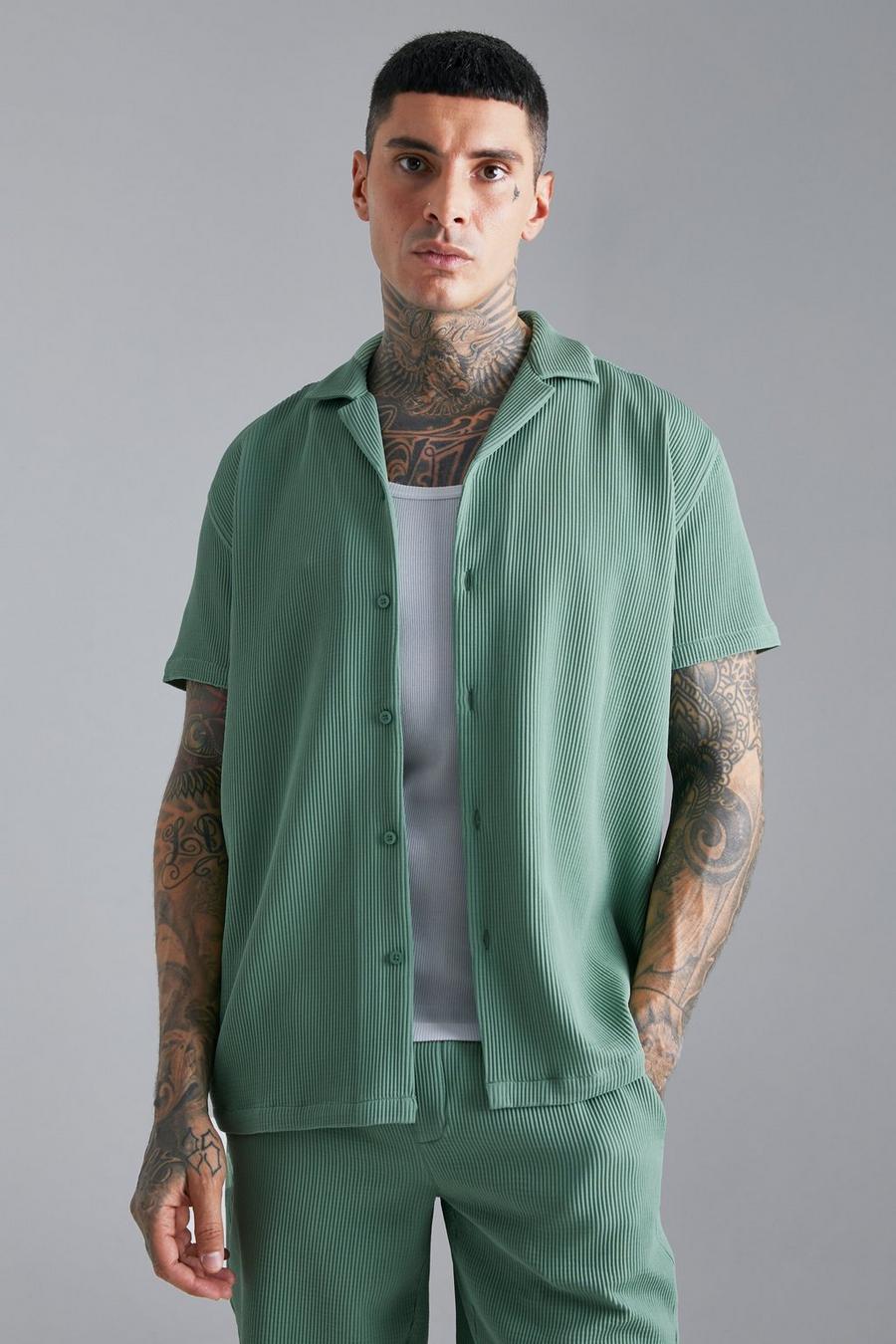 Khaki Short Sleeve Oversized Pleated Shirt image number 1