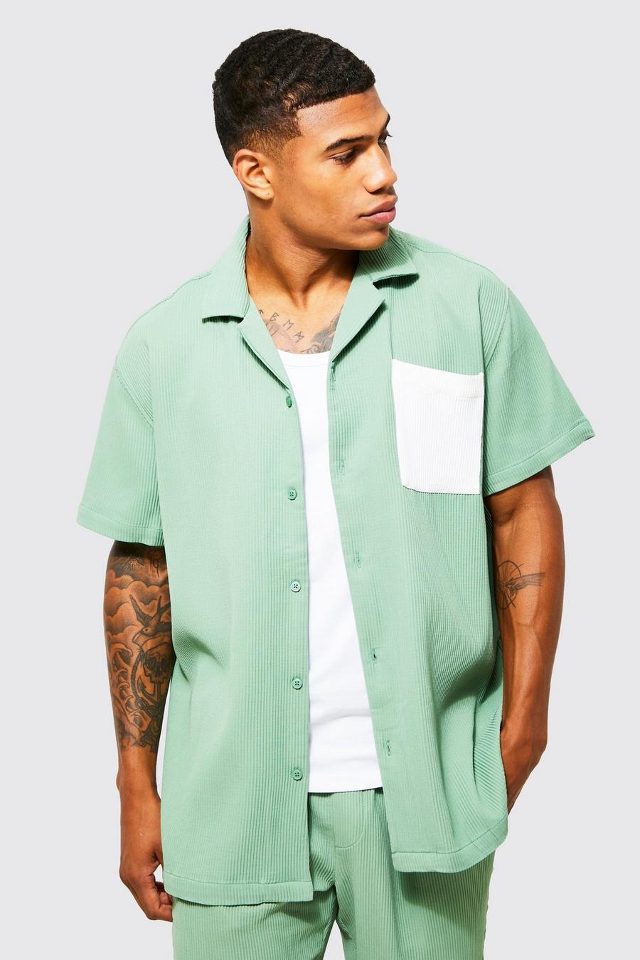 Khaki Oversized Geplooid Color Block Overhemd Met Korte Mouwen image number 1