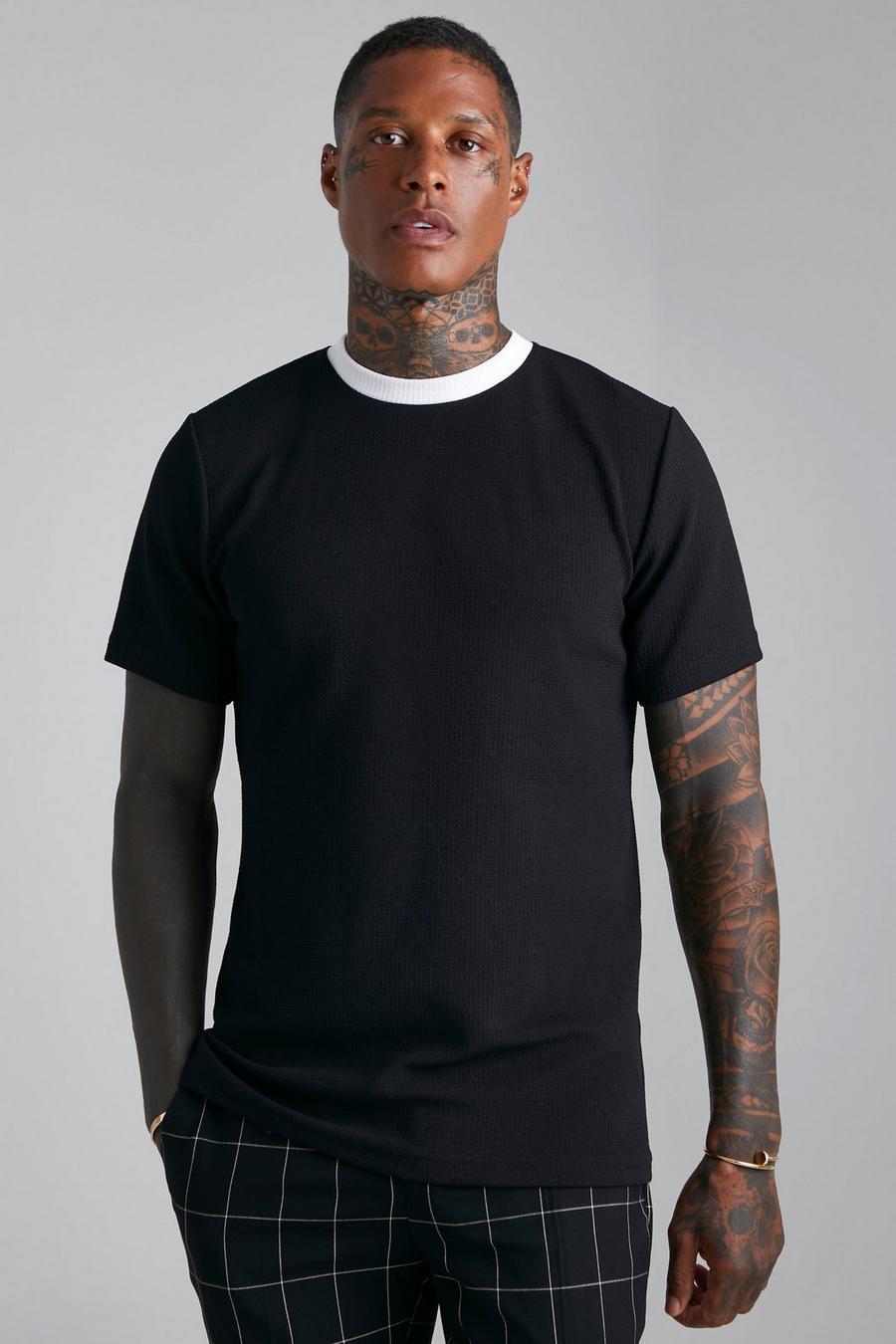 Black Jersey Textured Slim T-shirt image number 1