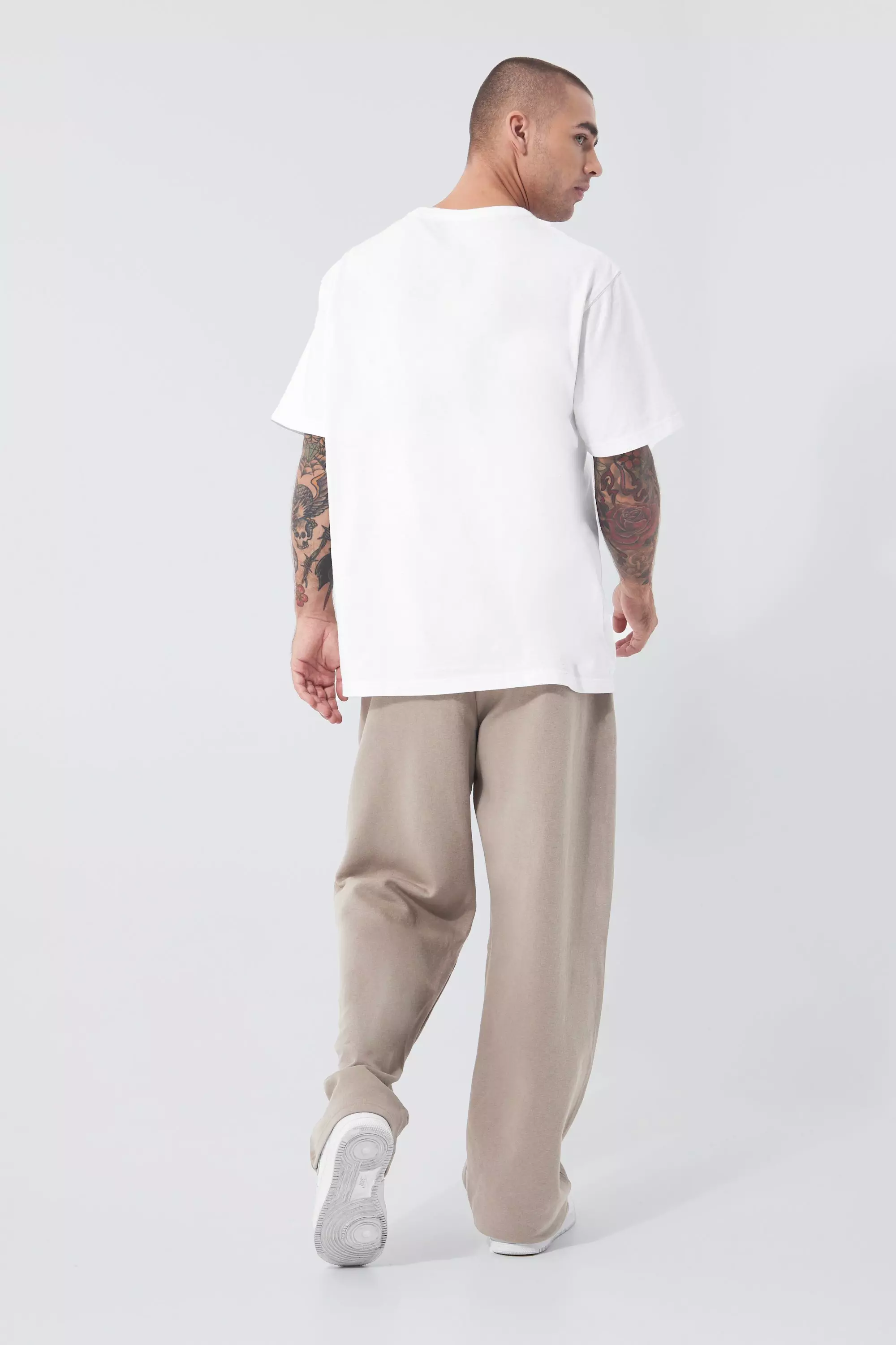 Stone Lightweight Wide Leg Jogger alternative image
