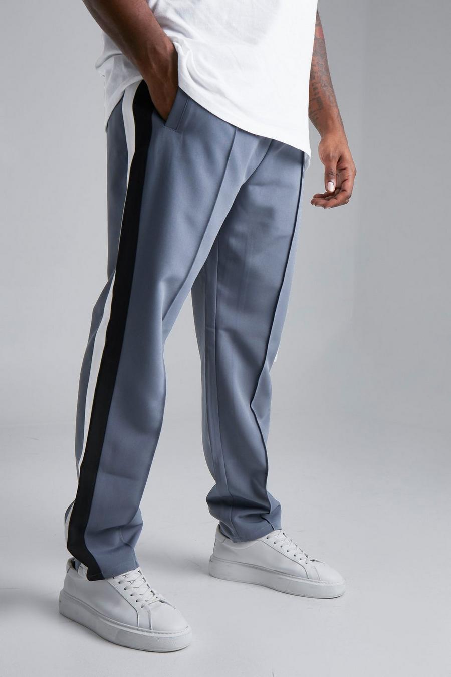 אפור מכנסיים מחויטים בסגנון נבחרת ספורט למידות גדולות image number 1
