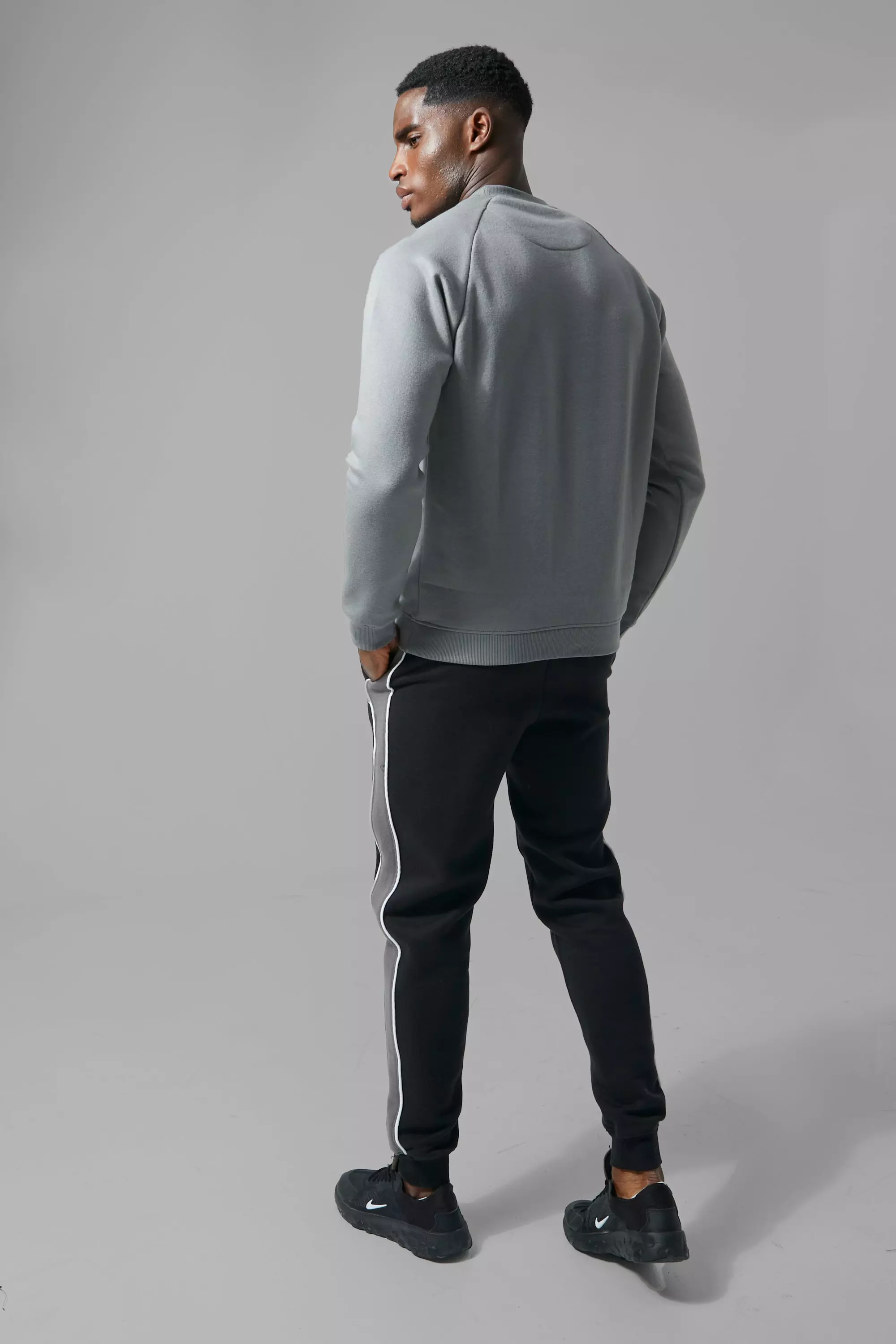 Charcoal Man Active Gym Basic Sweatshirt alternative image
